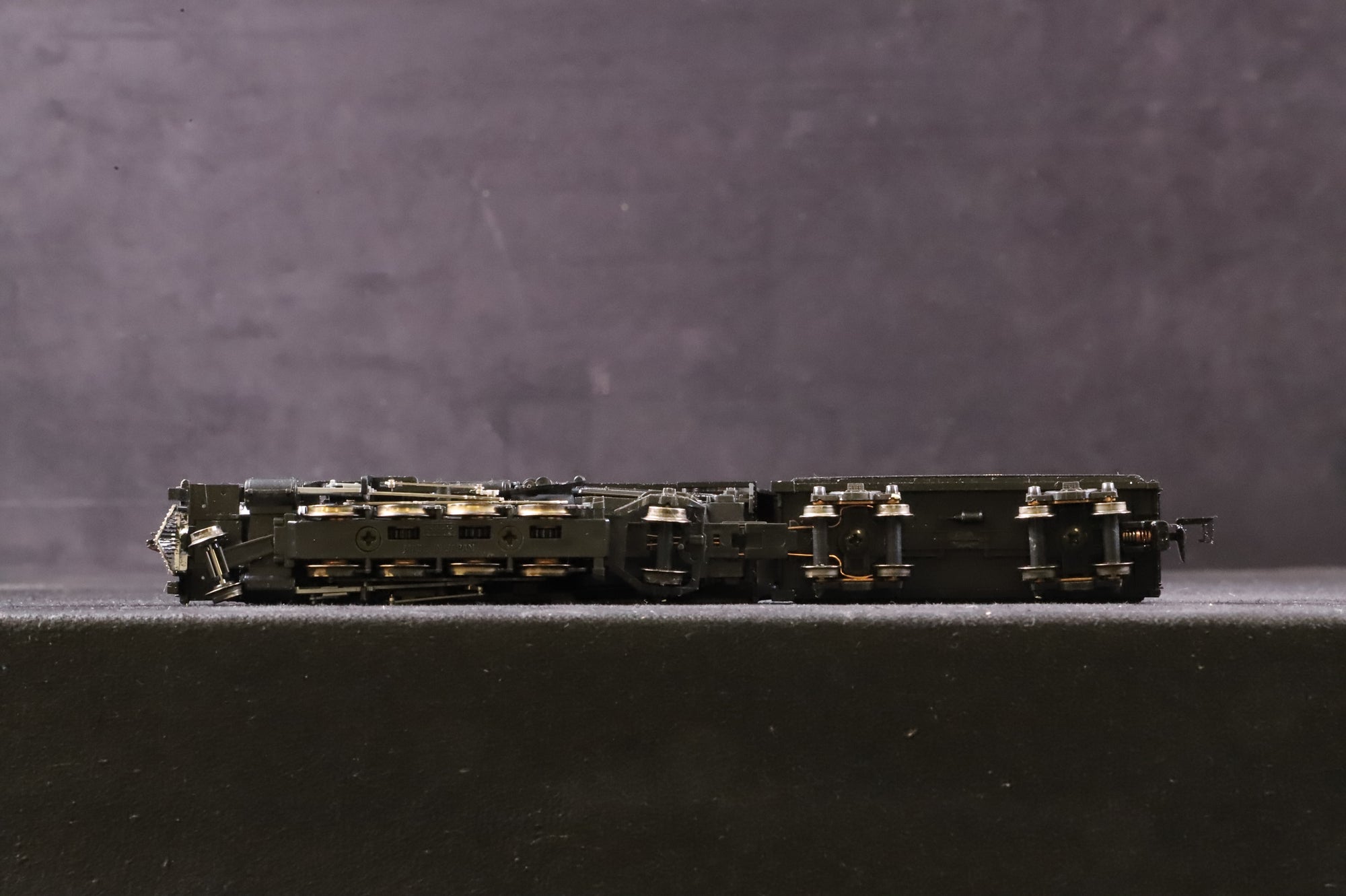 WORKSHOP Kato N Gauge Heavy Mikado No.3303 in Canadian National Black