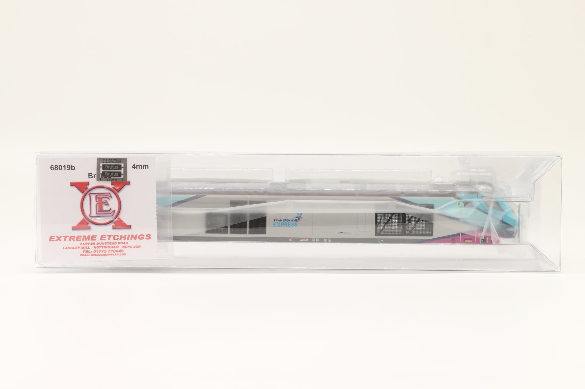 Dapol OO Class 68 DRS 'Intrepid' '68002', DCC Fitted (with '68019' 'Brutus' TPE Bodyshell)