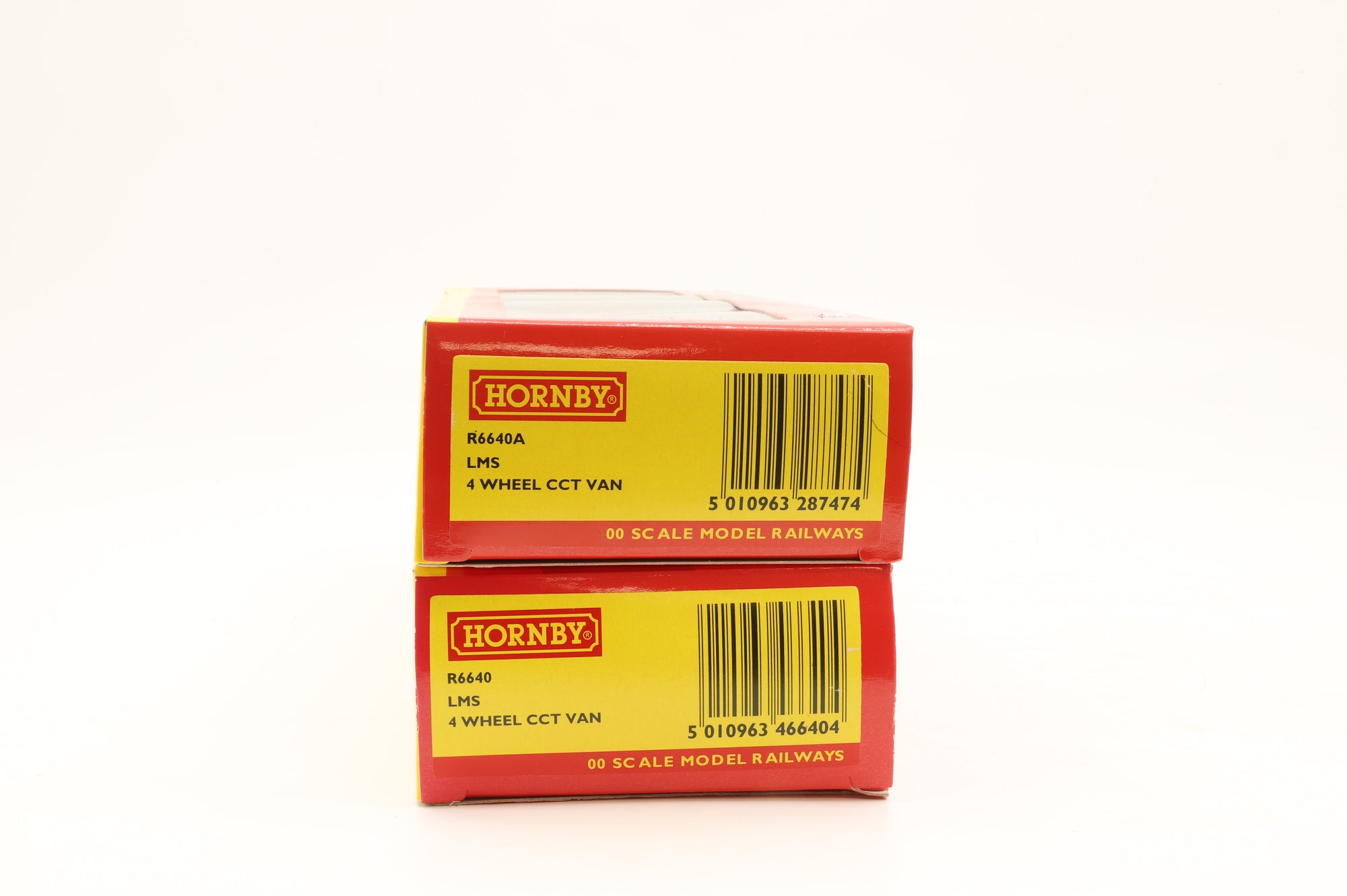 Hornby OO R6640/40A Rake of 2 LMS 4-Wheel CCT Vans