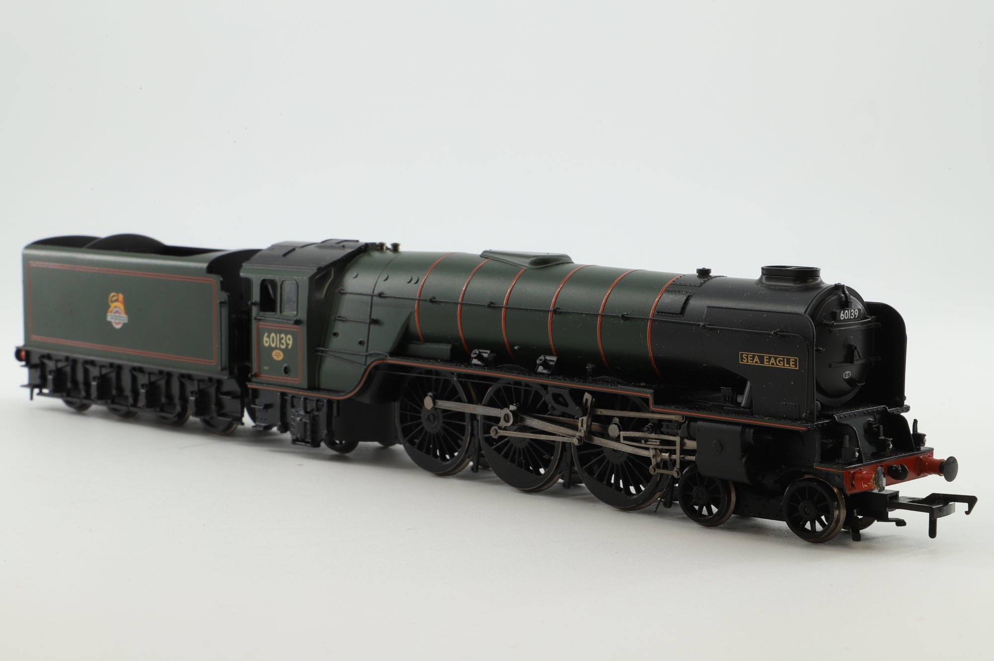 Bachmann OO 32-551DS Class A1 60139 'Sea Eagle' in Lined BR Green w/ Early Crests - DCC Sound