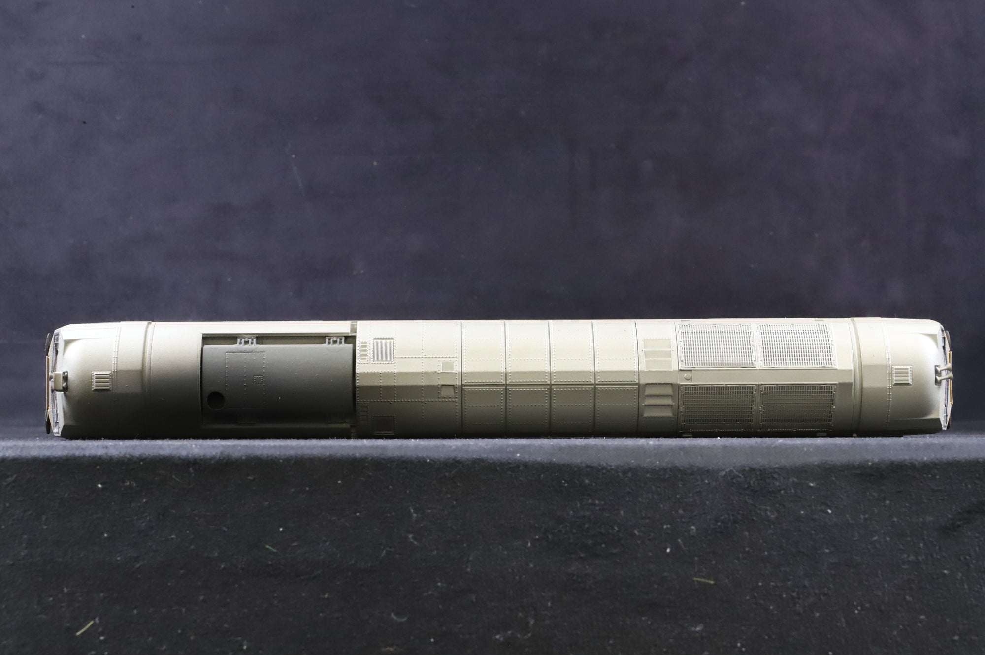 Hornby OO R3141 Class 60 60099 in DB Schenker/Tata Steel Livery