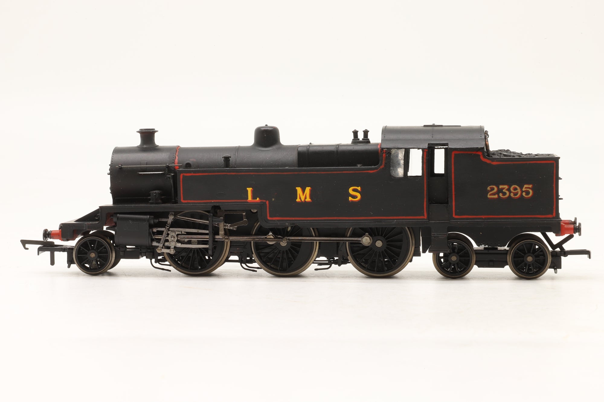 WORKSHOP Hornby OO BR Fowler 2-6-4T Class 4P 2395, Repaint & Renumber