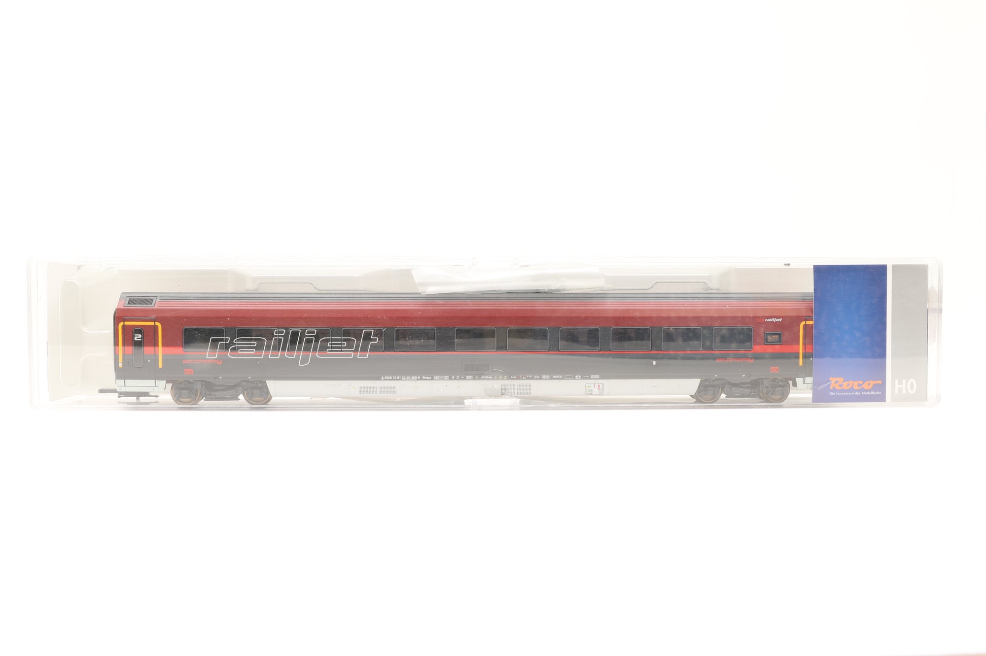Roco HO 64012 ÖBB Railjet 3 Coach Set