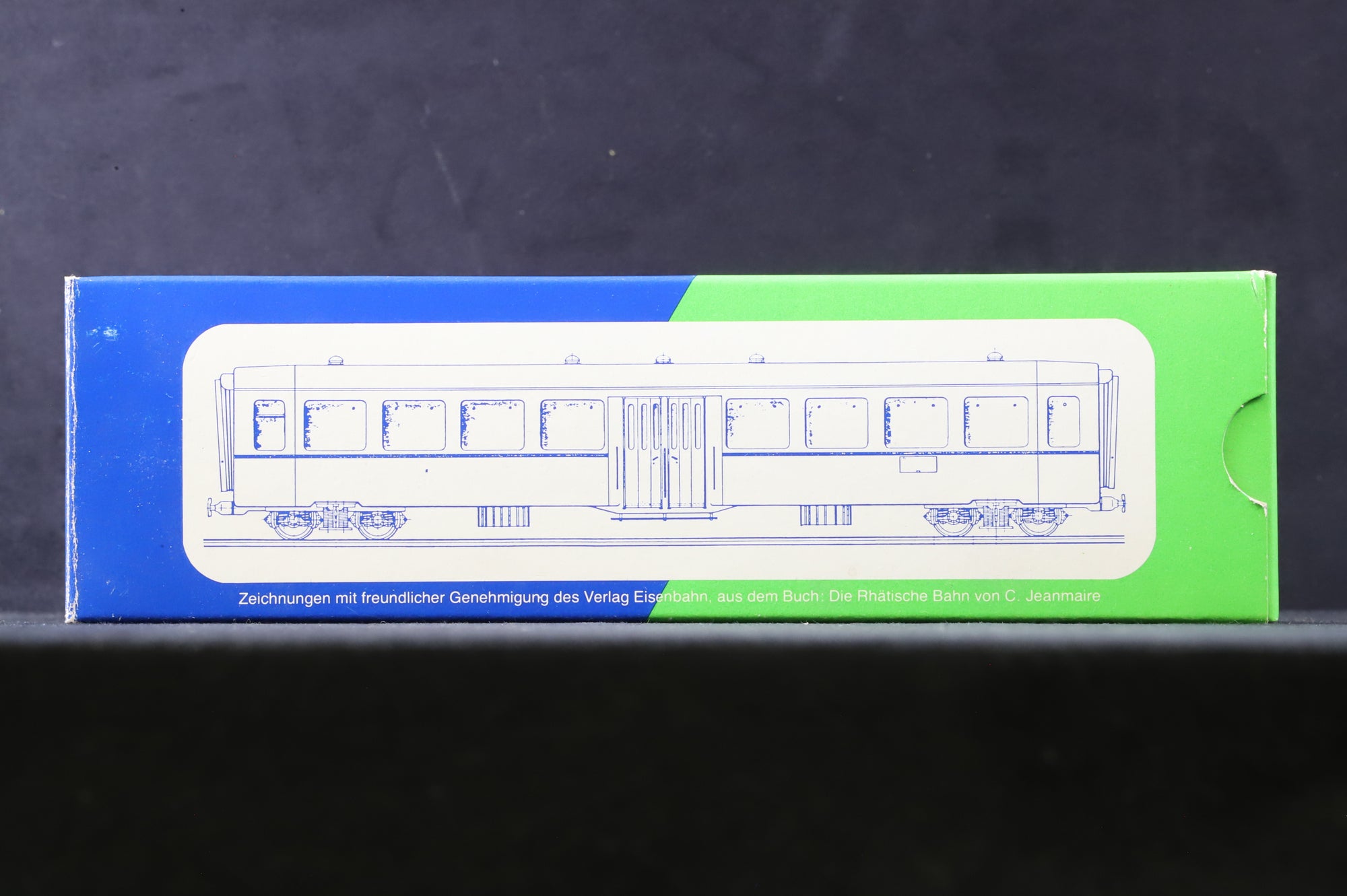 STL Models HOM 2203/22 RhB Green 2nd Class Coach B2322