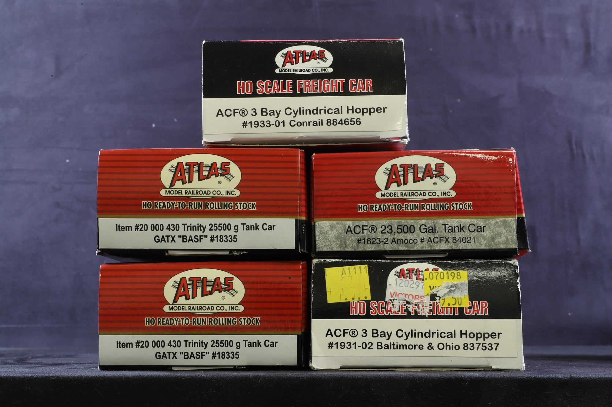 Atlas HO Rake Of 5 Mixed Freight Wagons Inc. 1623-3, 1931-02, 1933-01, 20 00430x2