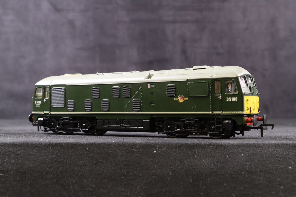 Bachmann OO 32-429DS Class 24 &#39;D5100&#39; BR Green, DCC Sound