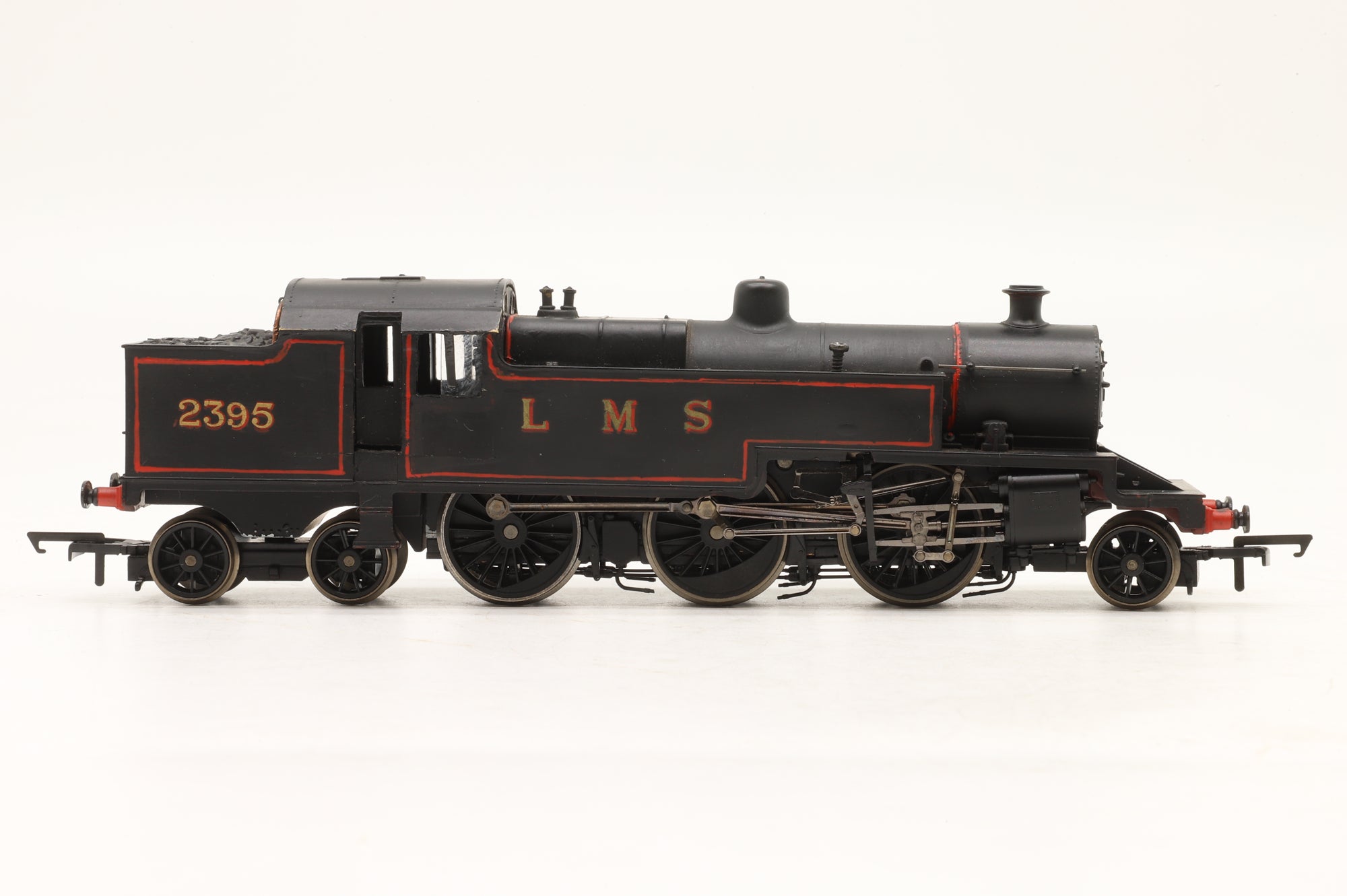 WORKSHOP Hornby OO BR Fowler 2-6-4T Class 4P 2395, Repaint & Renumber