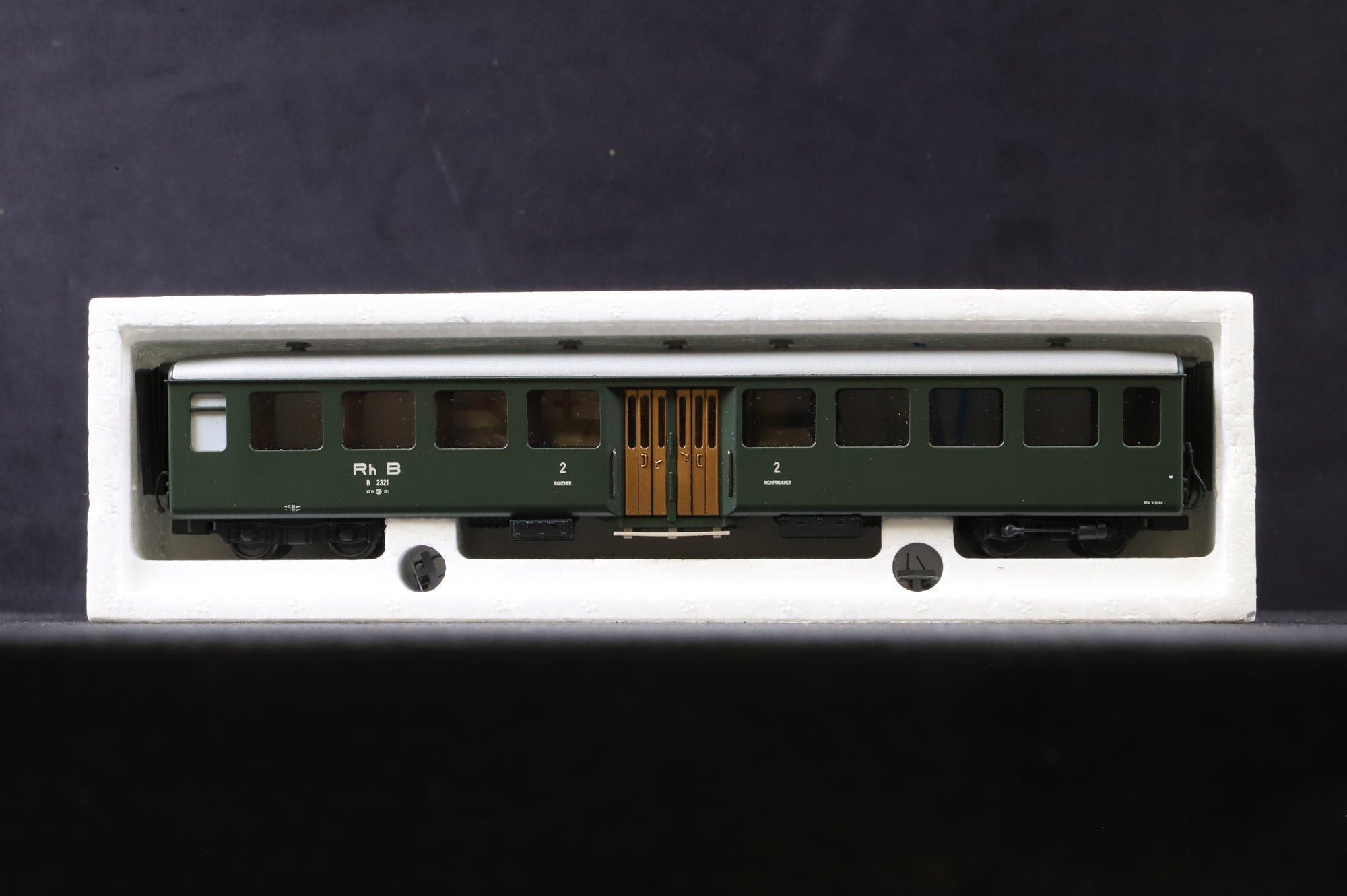 STL Models HOM 2203/22 RhB Green 2nd Class Coach B2322