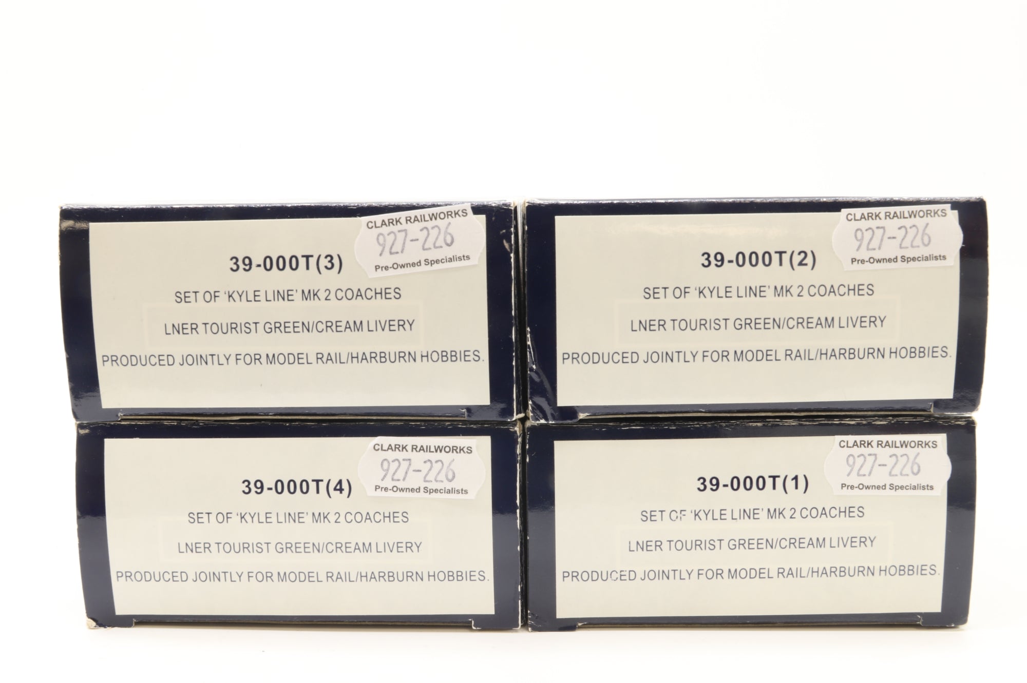 Bachmann OO 39-000T (1-4) Set of 4 'Kyle Line' Mk2 Coaches LNER Tourist Green/Cream Livery, Excl. Model Rail/Harburn Hobbies