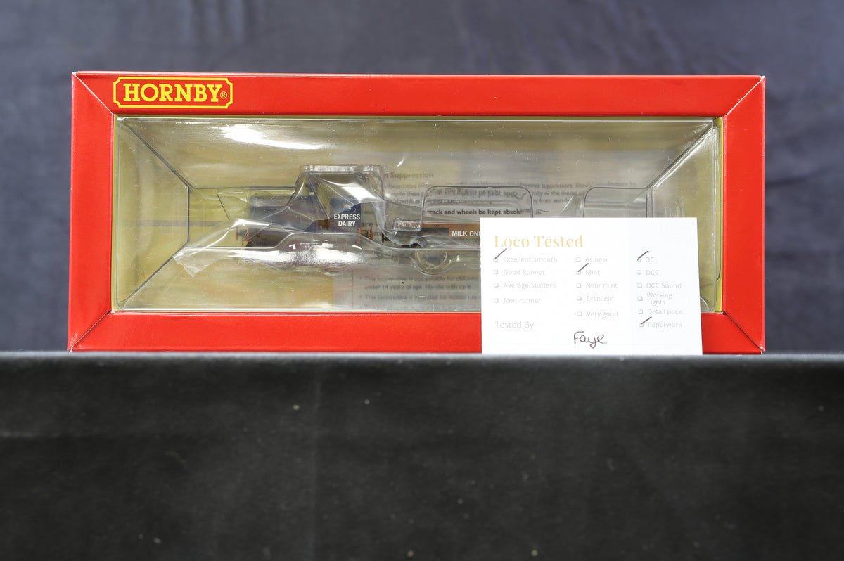 Hornby OO R3943 Express Dairy Ruston &amp; Hornsby 48DS 0-4-0 &amp; Flatbed Wagon