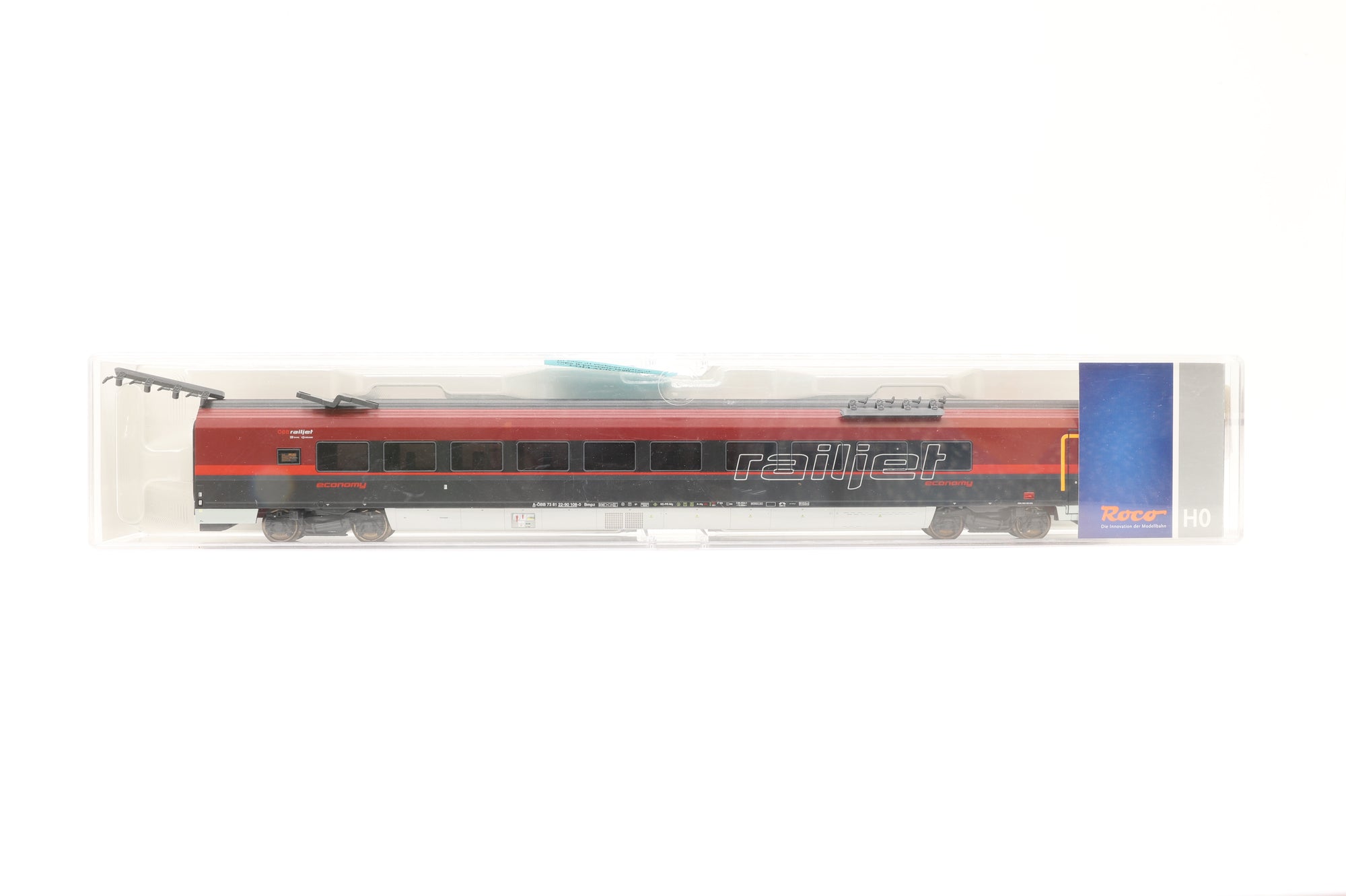 Roco HO 64012 ÖBB Railjet 3 Coach Set