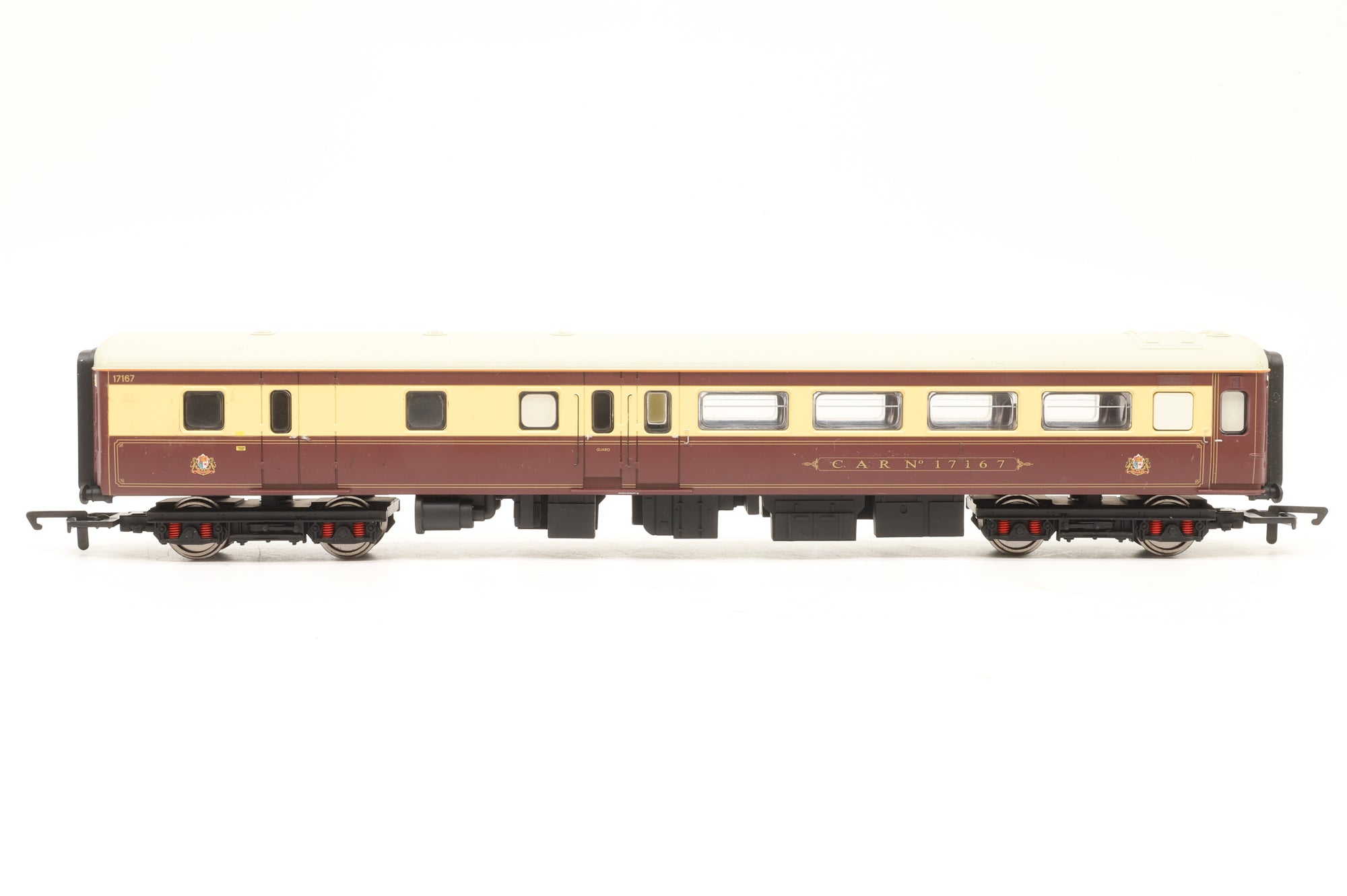 Hornby OO Rake of 7x Northern Belle Mk2F Coaches