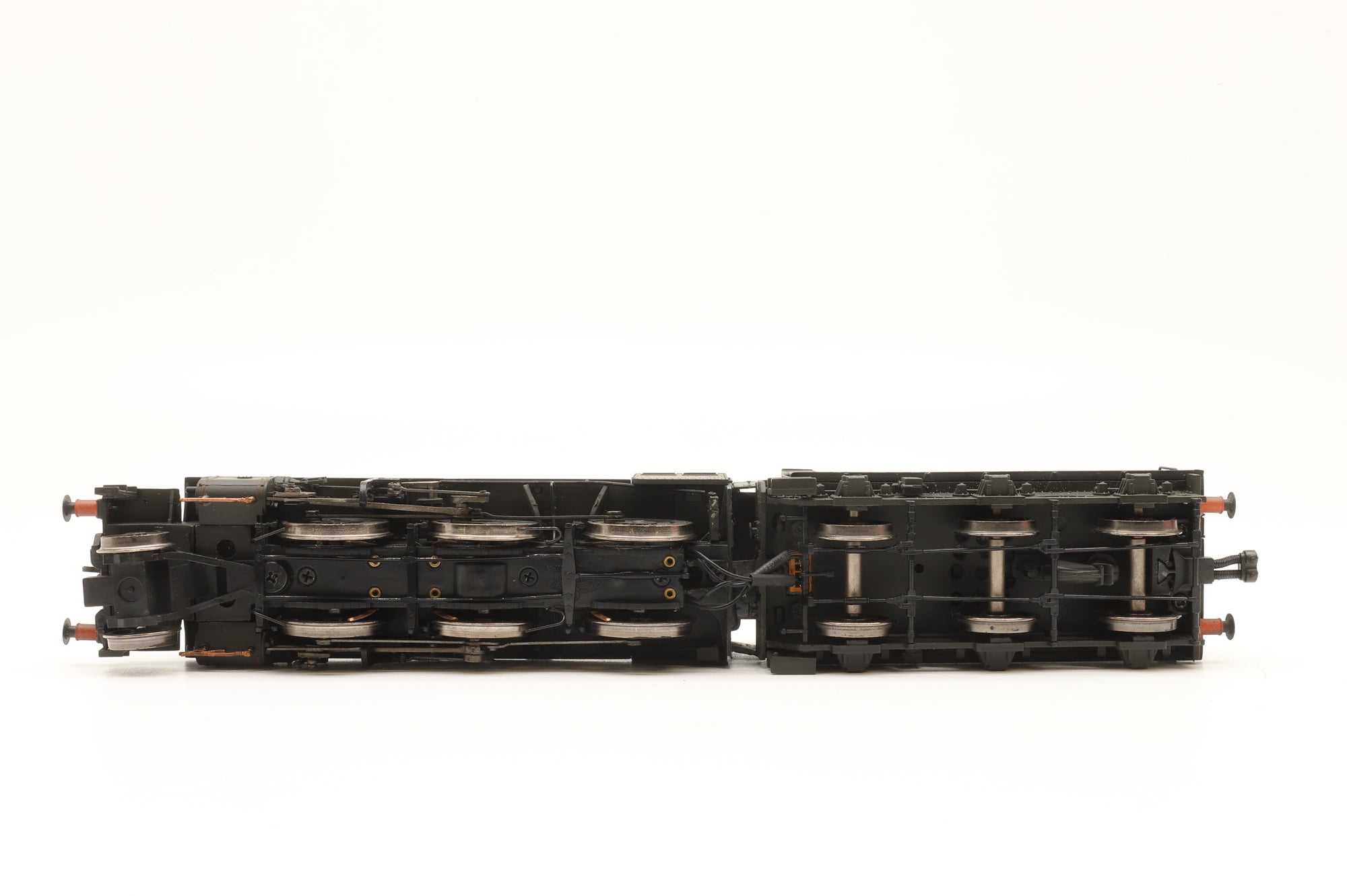 Bachmann OO 32-828A Ivatt Class 2MT 2-6-0 '46526' BR Green L/C Weathered DCC Sound