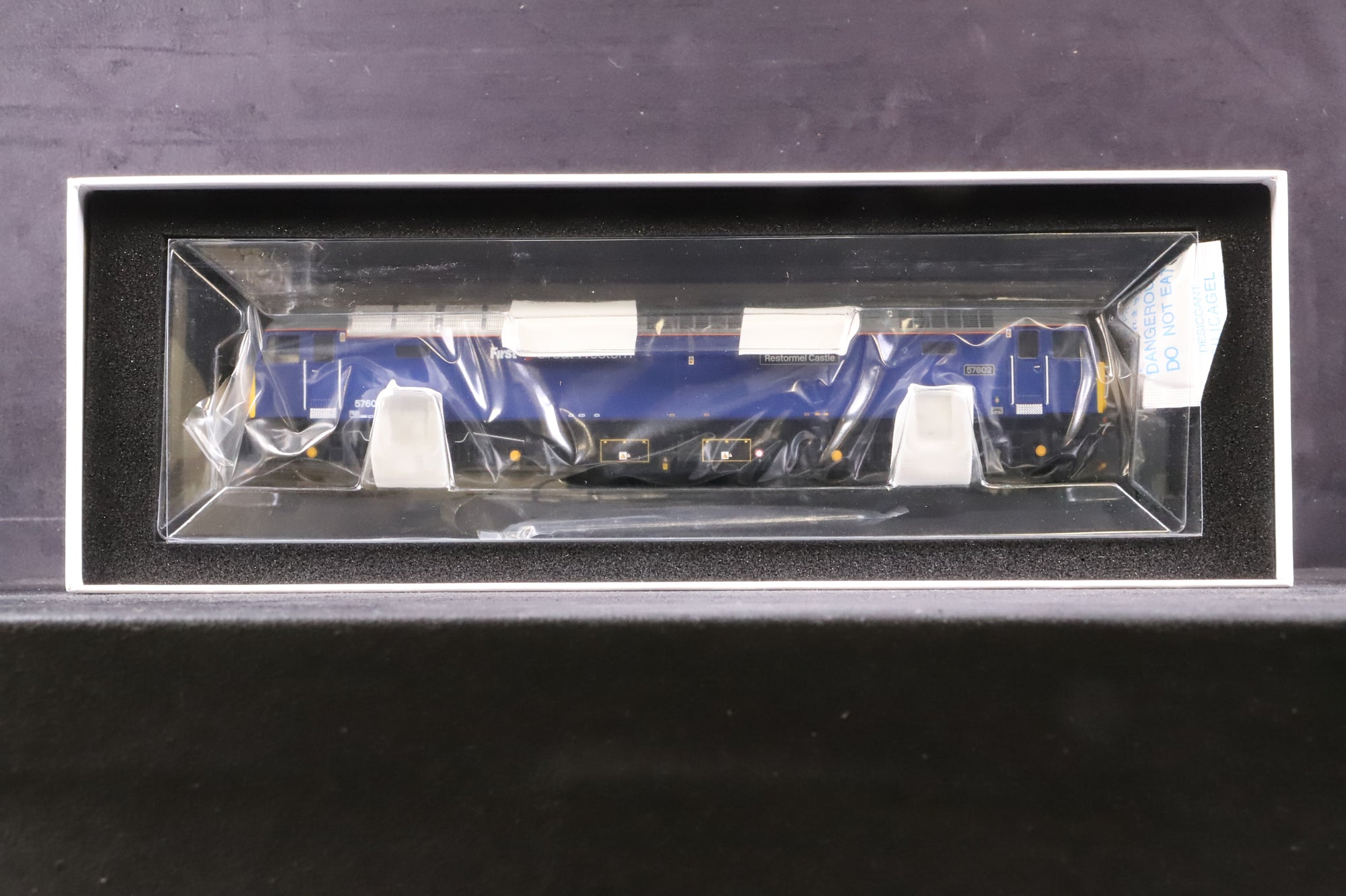 Heljan OO GM4240601 Class 57 '57602' 'Restormel Castle' FGW Blue