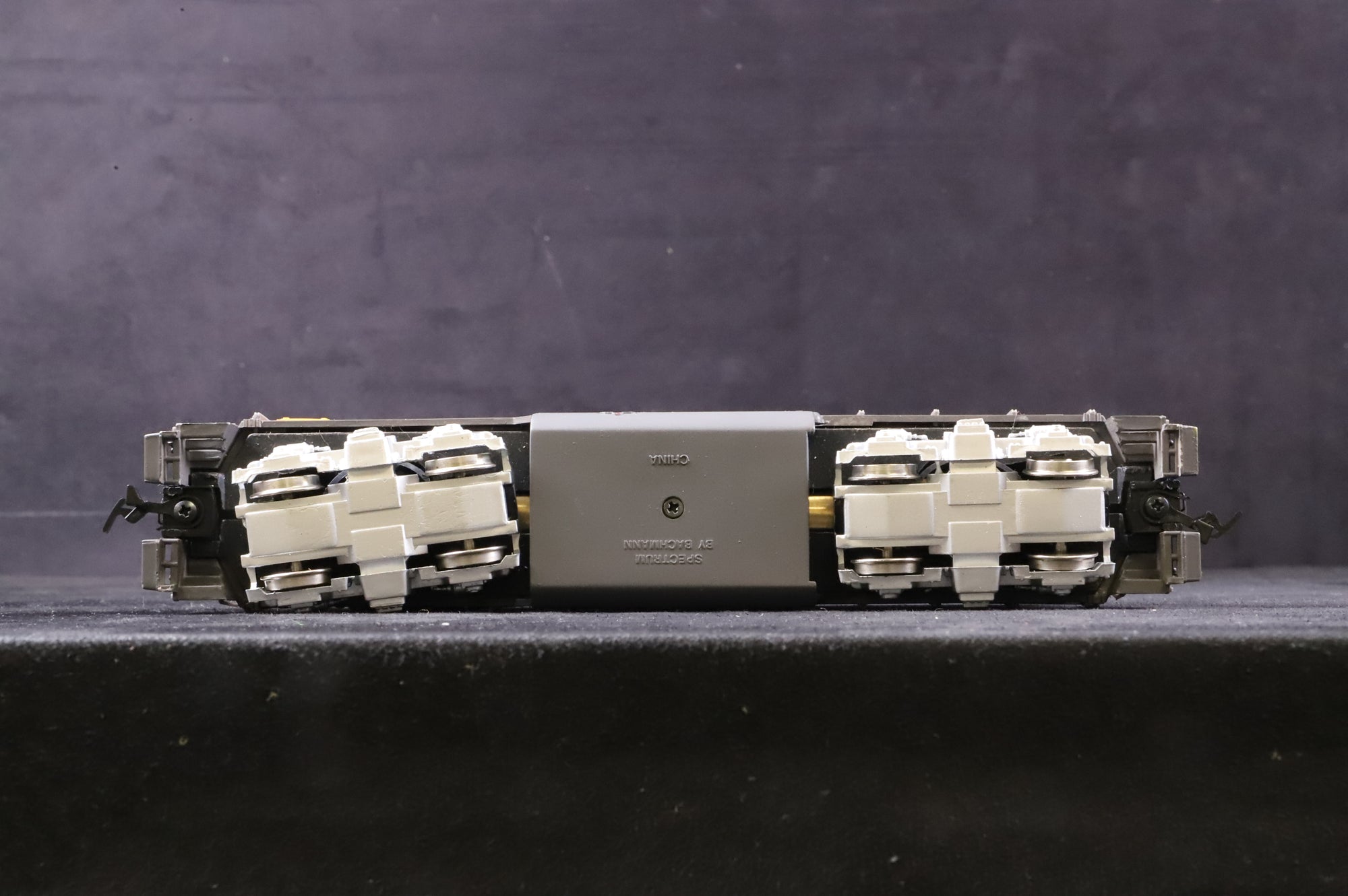 Spectrum HO 82011 GP 30 '844' Diesel Union Pacific