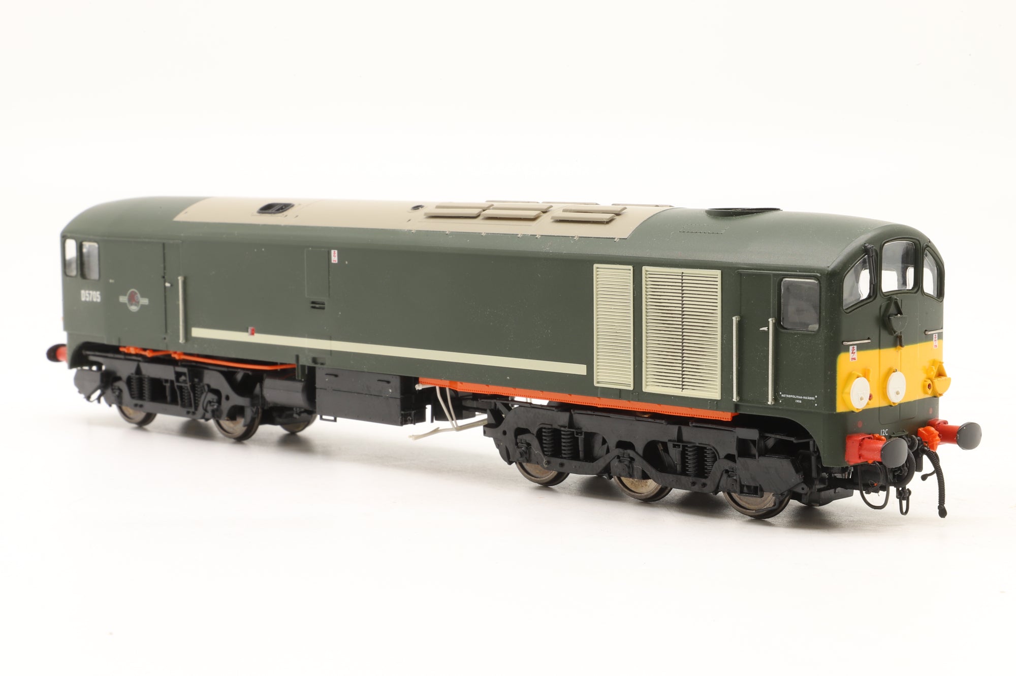Heljan OO 2801 Class 28 'D5705' BR Green SYP