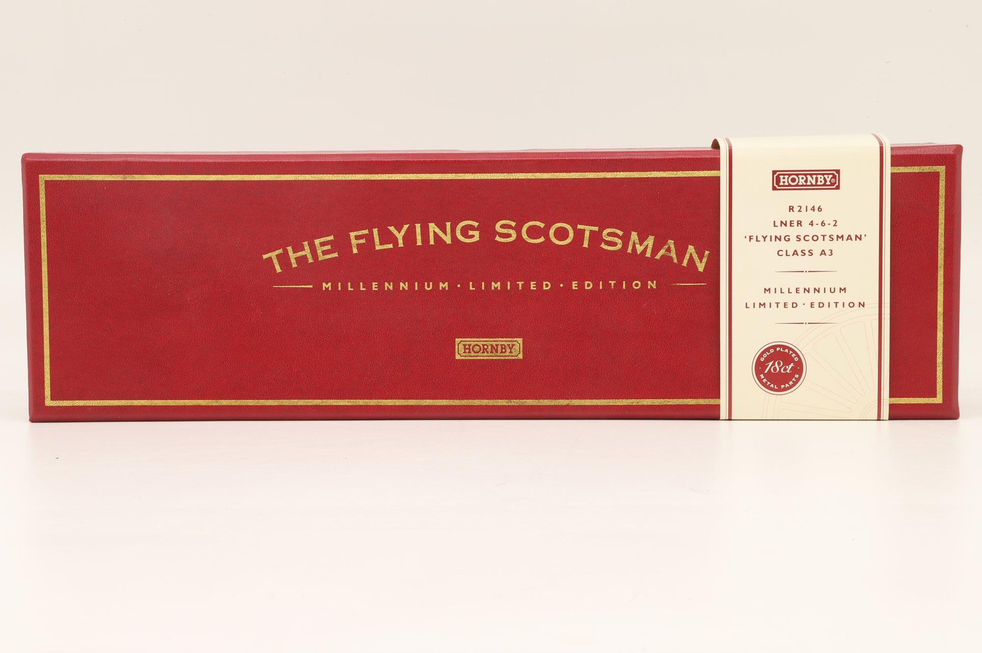 Hornby OO R2146 Class A3 '4472' 'Flying Scotsman' LNER Apple Green Ltd Ed 87/ 2000