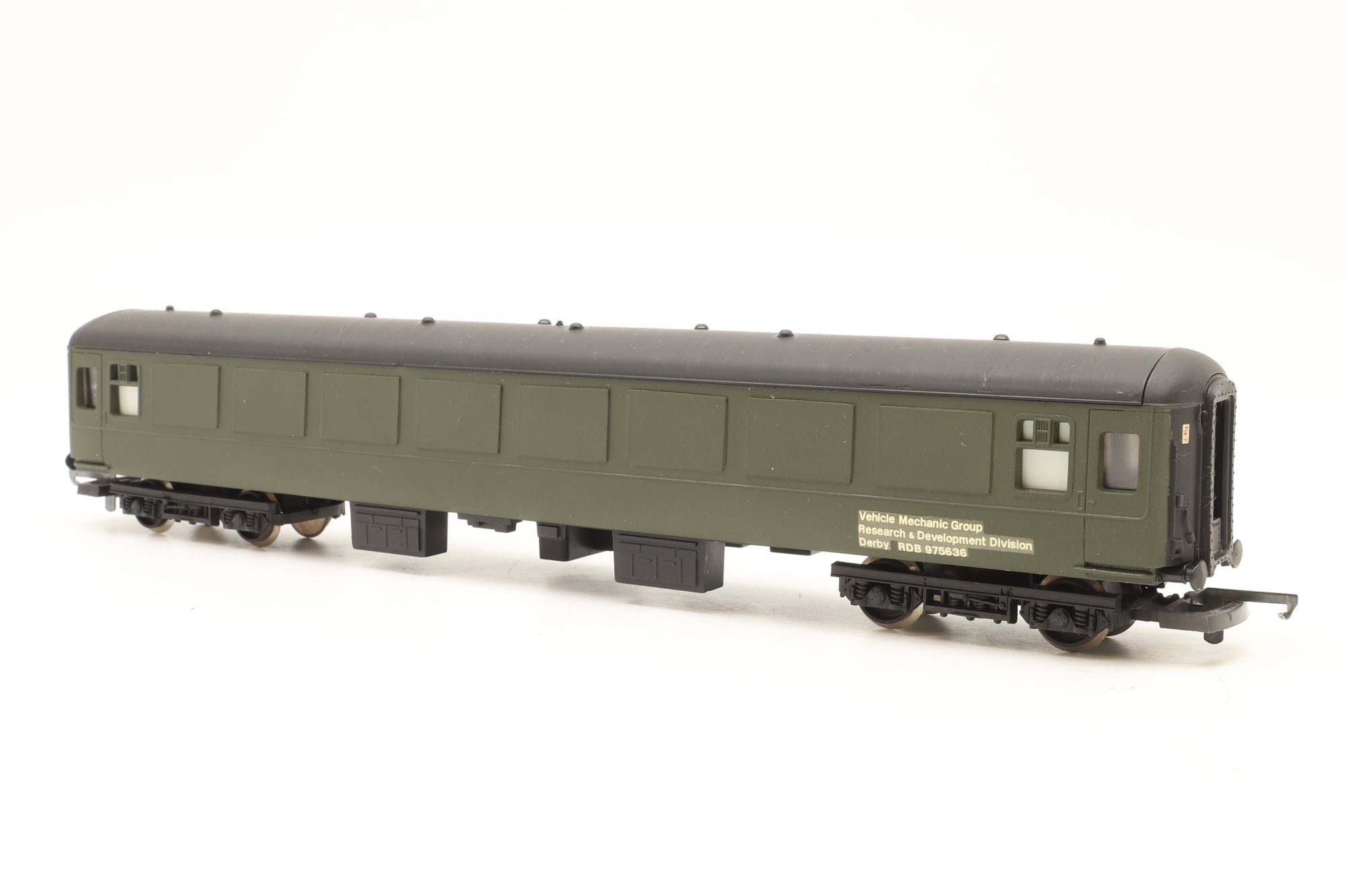 Custom OO Mk2 RDB975636 in BR Departmental Olive