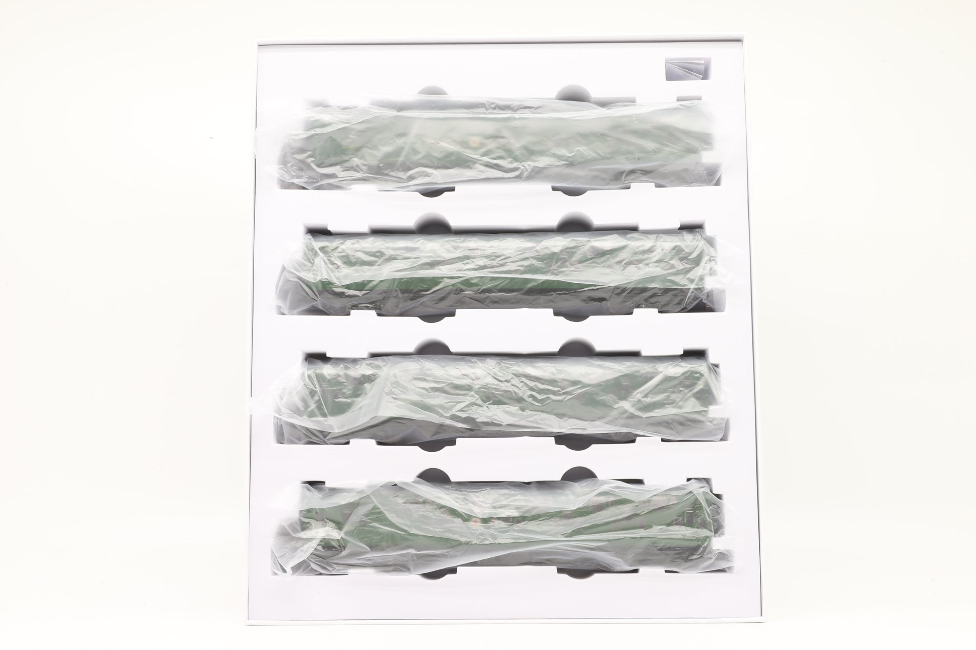 KR Models OO Bullied 4DD 4-Car EMU in BR Green – DCC Sound