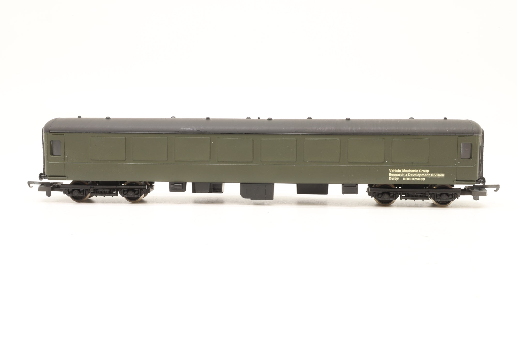 Custom OO Mk2 RDB975636 in BR Departmental Olive