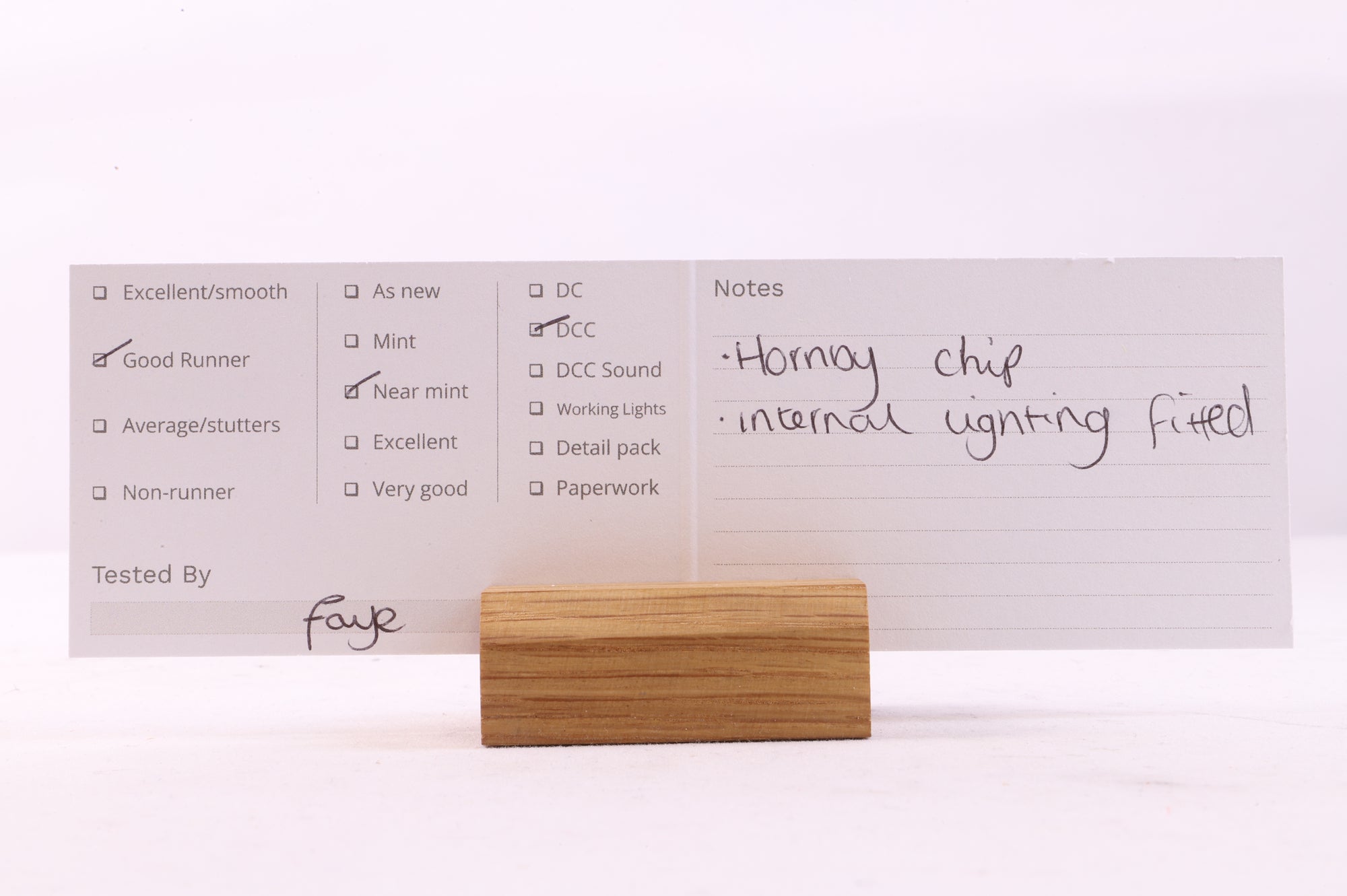 Hornby OO R2694 Class 156 Settle & Carlisle Northwest Regional Railways, DCC Fitted