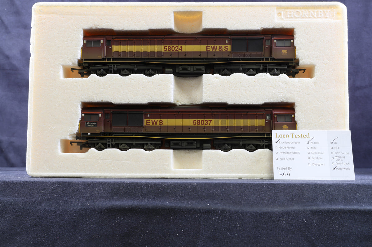 Hornby OO R2411 EWS Co-Co Diesel Electric Class 58 &#39;58024 &amp; 58037&#39; Weathered Edition