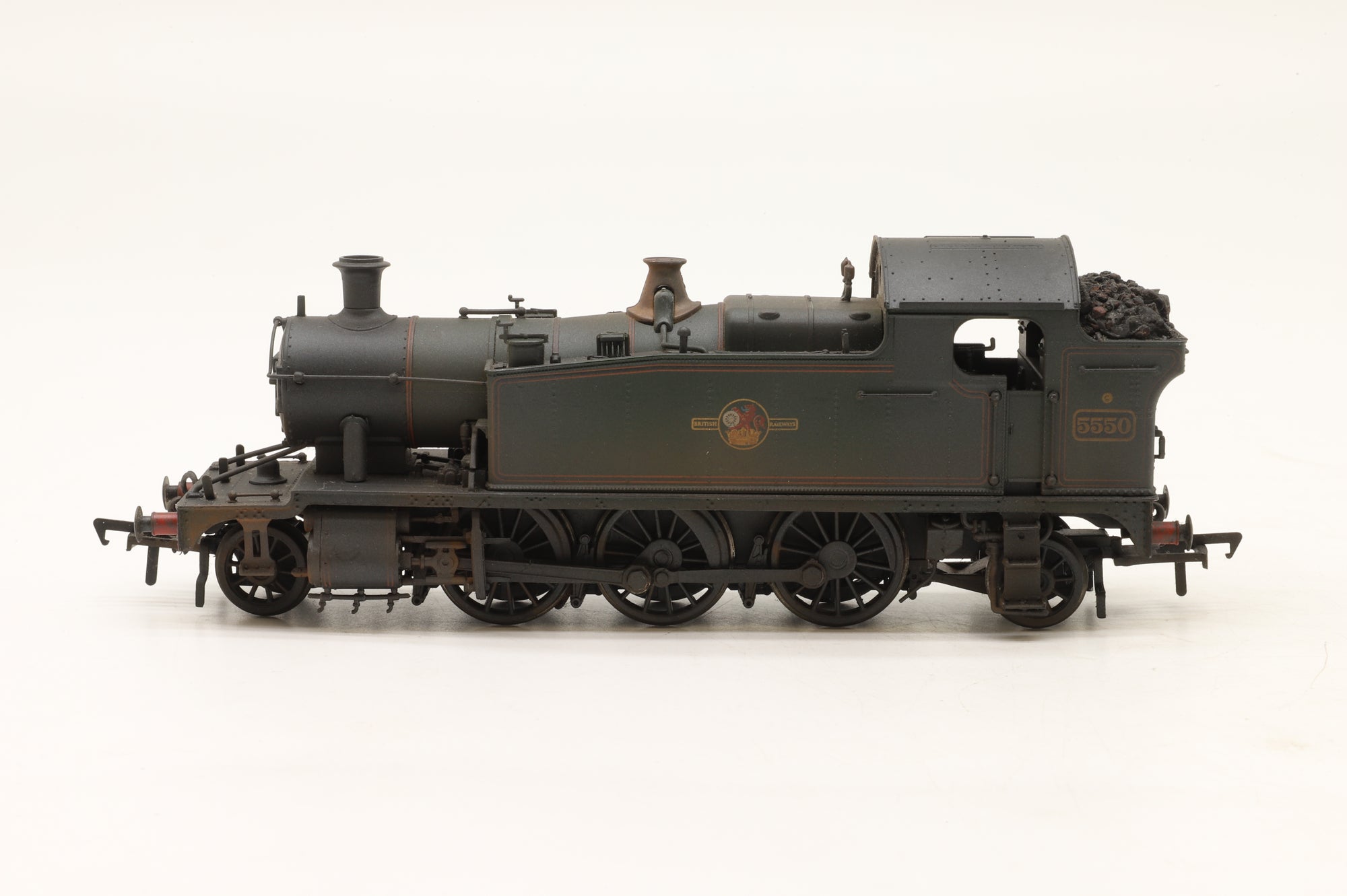 Bachmann OO 32-138 Class 4575 Prairie 5550 in Lined BR Green w/ Late Crests – Weathered