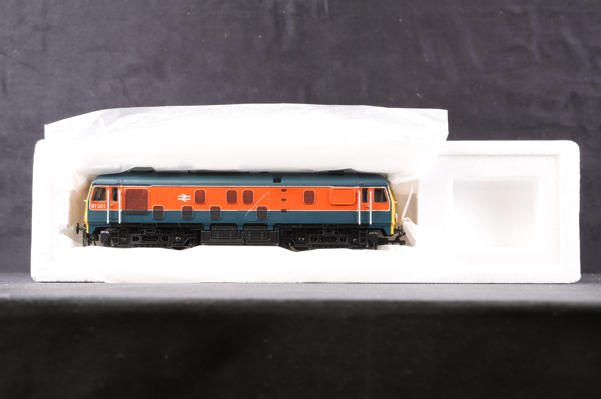 Bachmann OO Ex Class 24 &#39;97201&#39; RTC Livery, Repainted