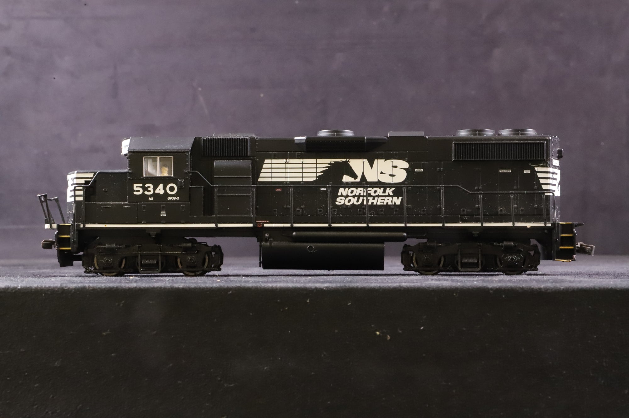 Atlas HO #960 GP38-2 '5340' Norfolk Southern, DCC Fitted
