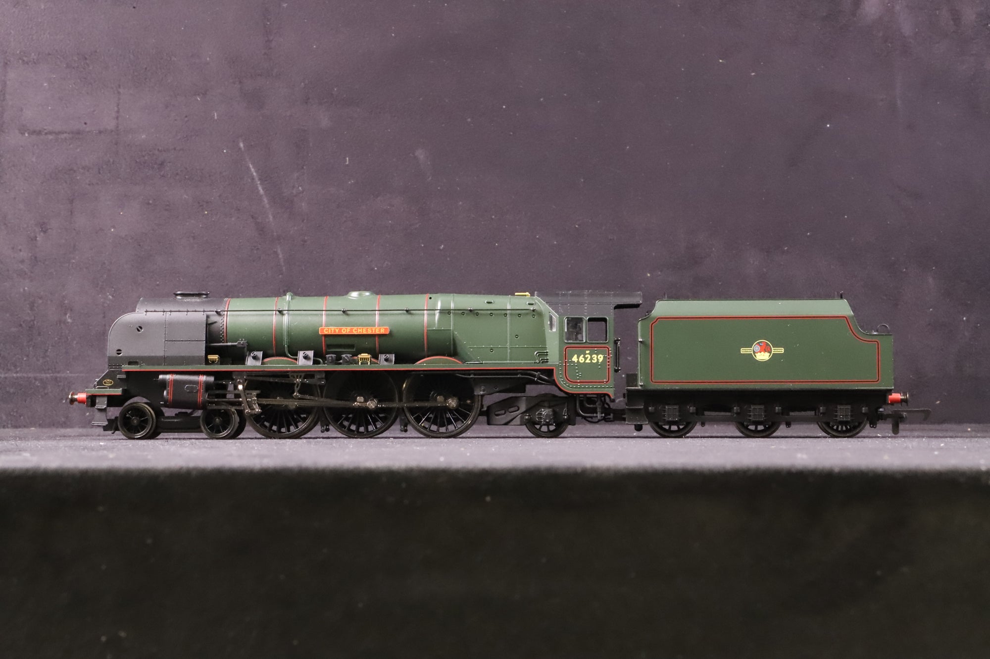 Hornby OO R2312 Dutchess Class 46239 'City of Chester' in Lined BR Green w/ Late Crests