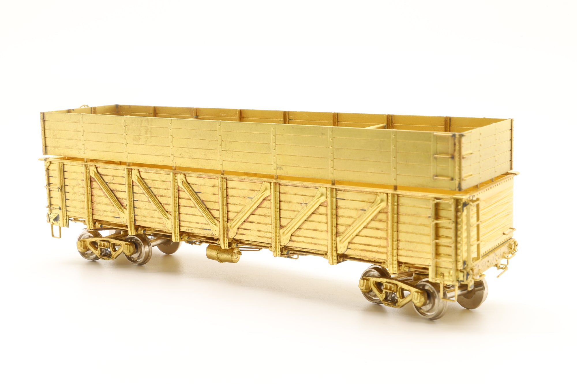 Overland Models HO Brass 3114 RI Airslide Covered Hopper Unpainted