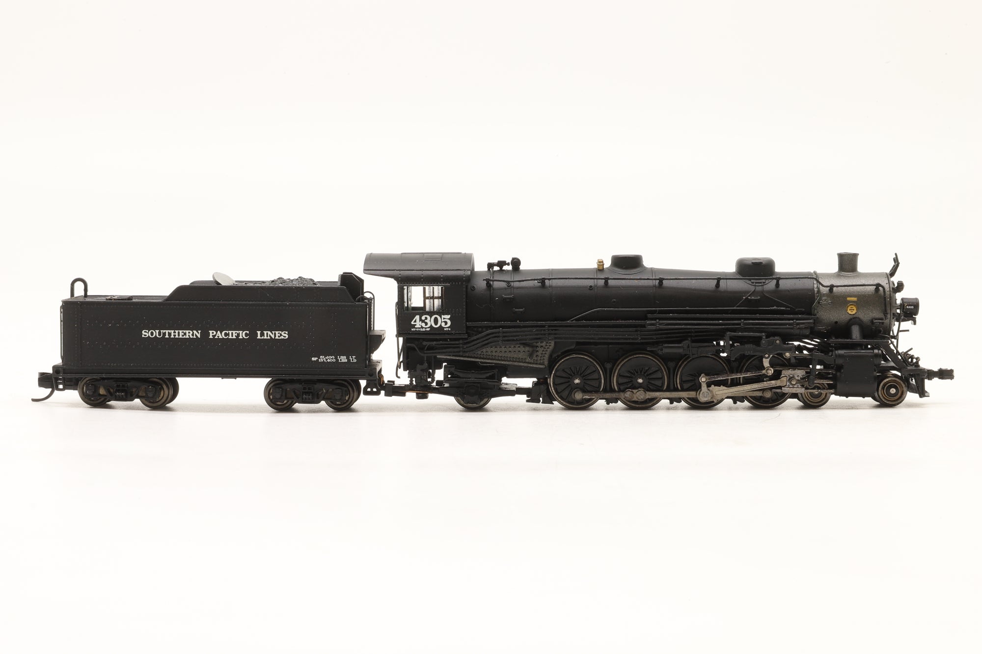 Spectrum N 81657 USRA 4-8-2 Light Mountain Loco 4305 in SP Black