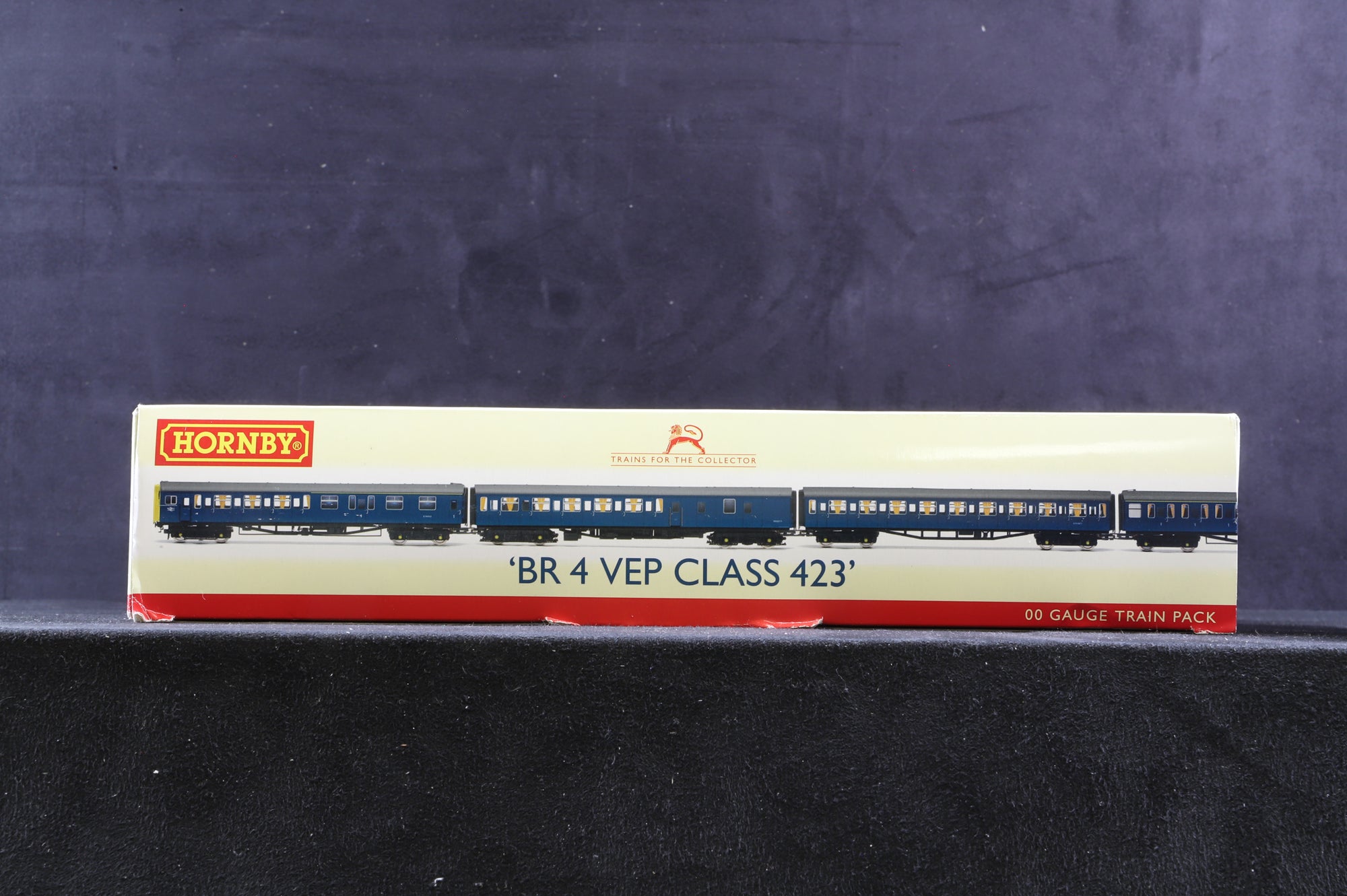 Hornby OO R2946 BR 4 VEP Class 423 Train Pack