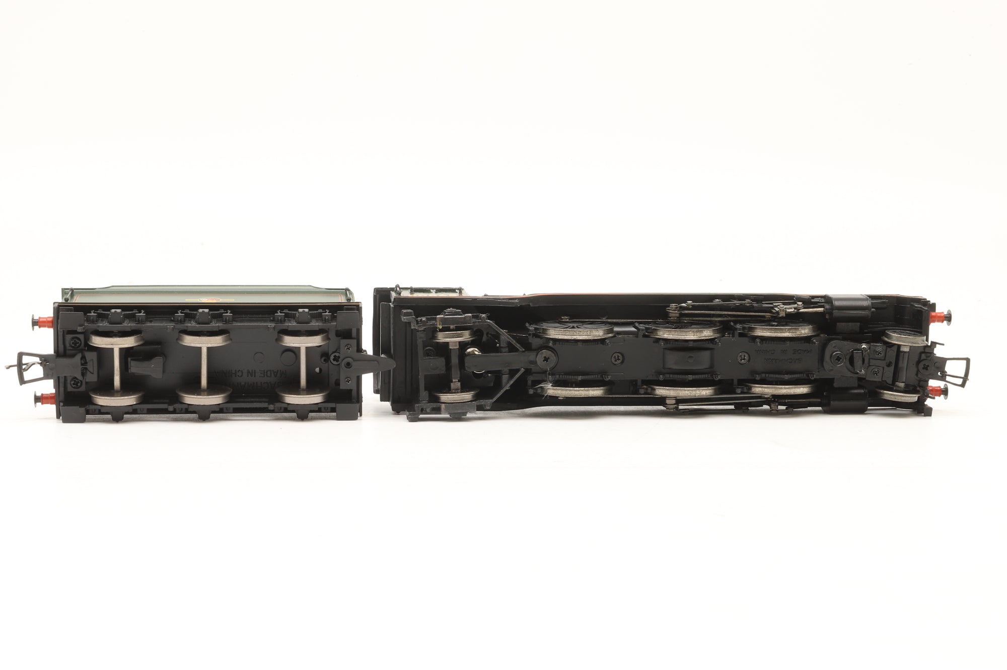 Bachmann OO 31-563 Class V2 '60865' BR Lined Green L/C Stepped Tender