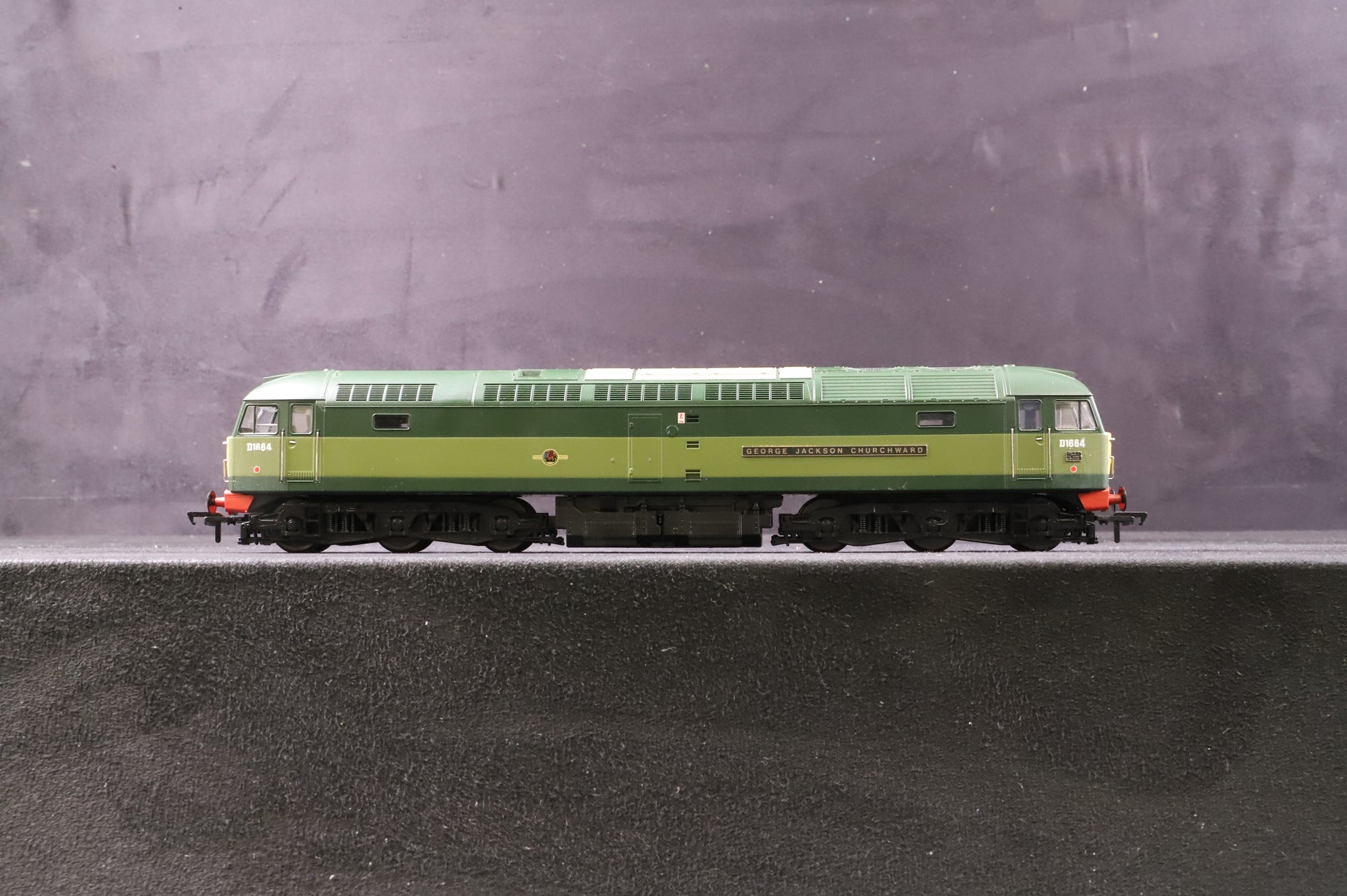 Heljan OO 4740 Class 47 Diesel 'D1664' 2 Tone Green Small Yellow Panels