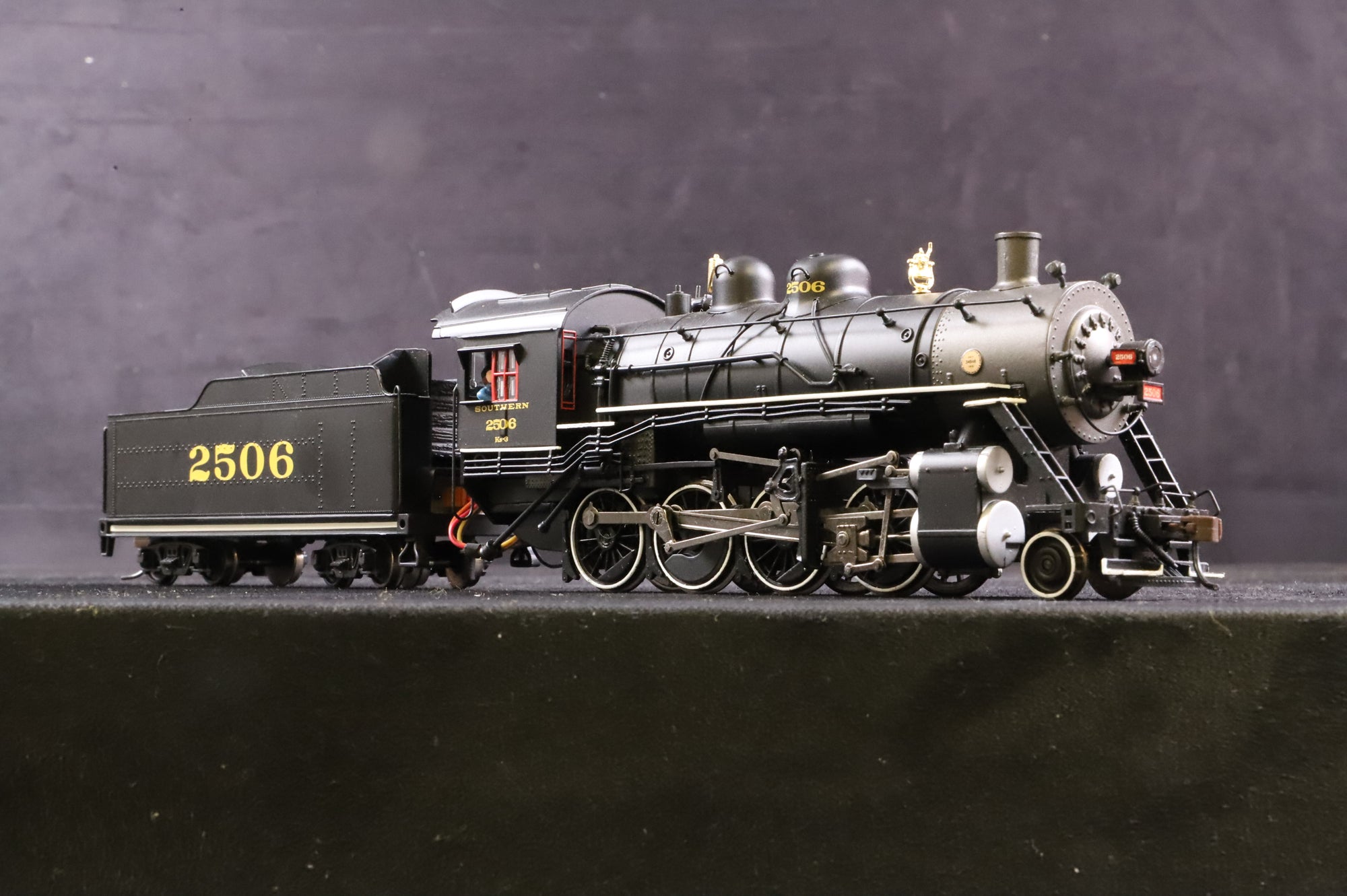 Spectrum HO 11428 Baldwin 2-8-0 No.2506 in Southern Black