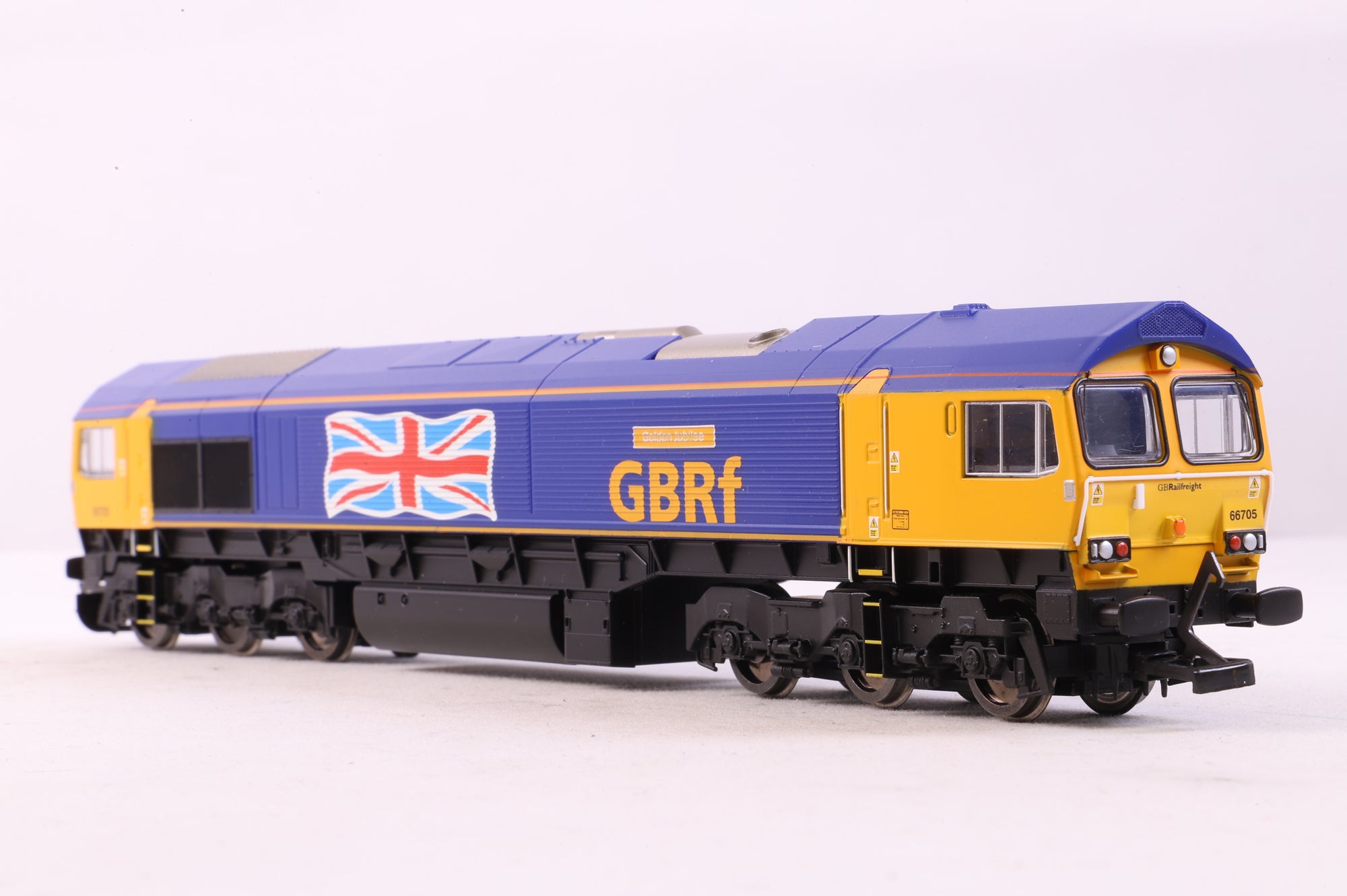 Hornby OO R3784 Class 66 '66705' 'Golden Jubilee' GBRf