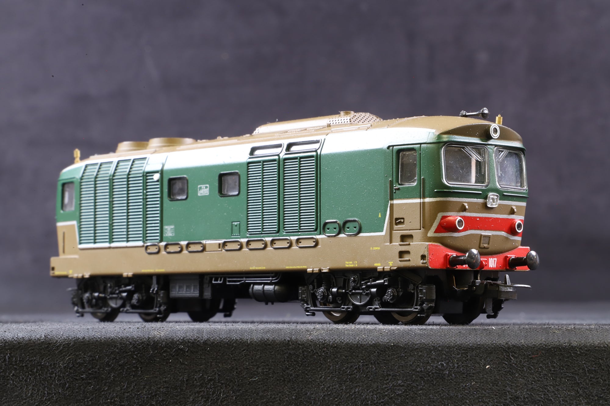 Lima HO 208151 FS Italian Diesel Locomotive Type D445 1028