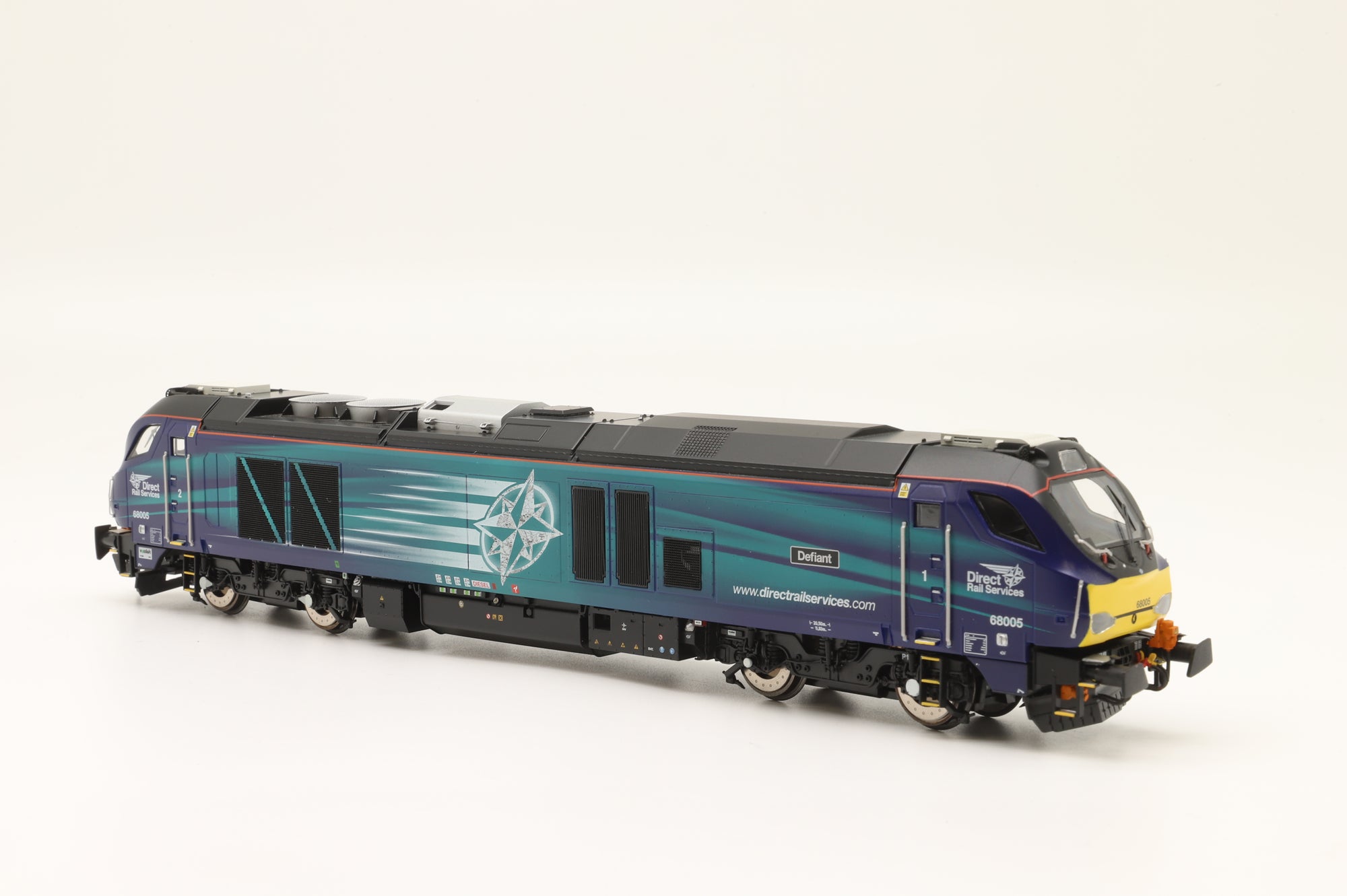 Dapol OO 4D-022-002 Class 68 '68005' 'Defiant' DRS, DCC Fitted (with Spare Bodyshell)