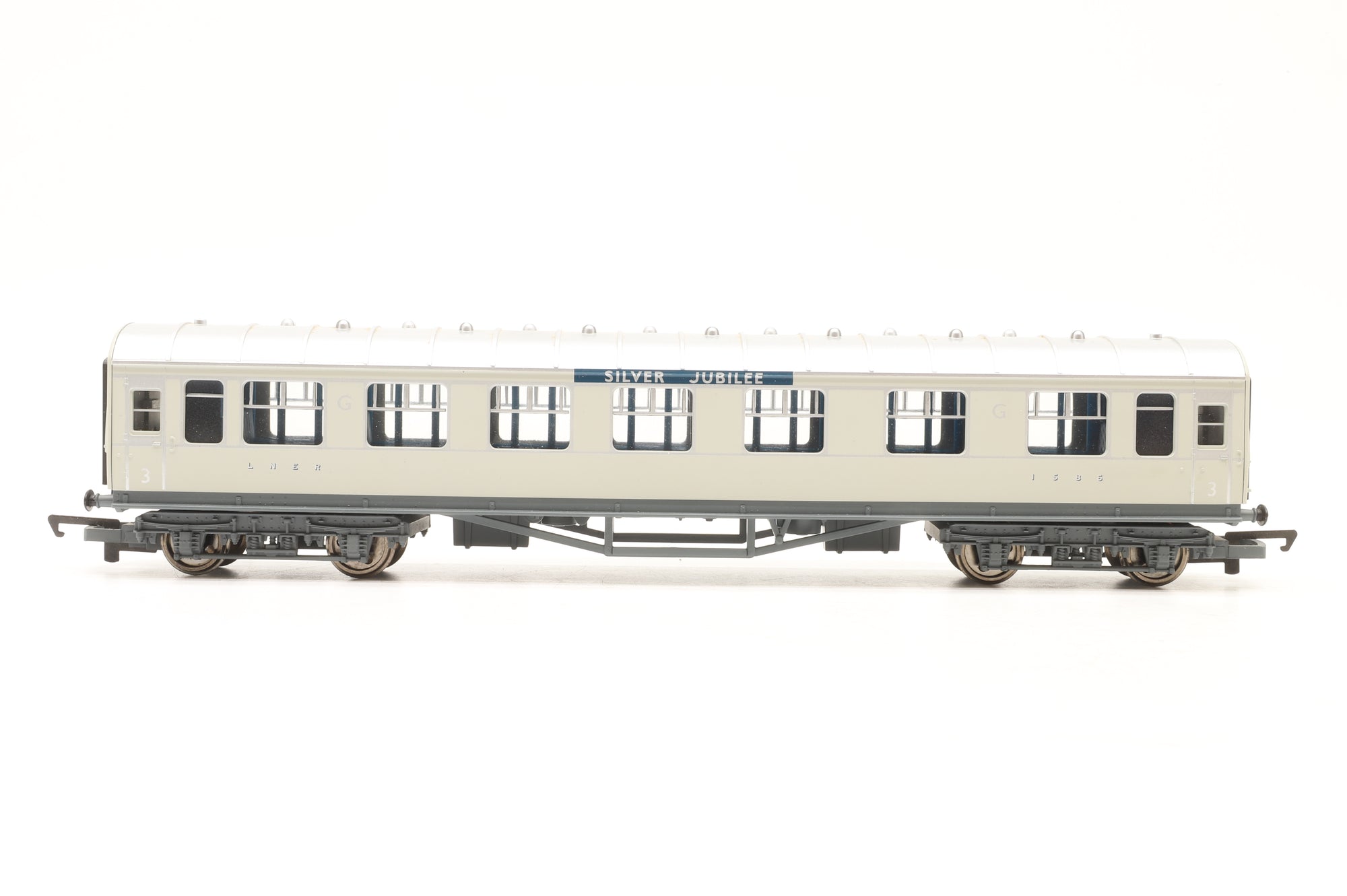 Hornby OO R2445 Silver Jubilee Train Pack Ltd Ed 1574/ 2000