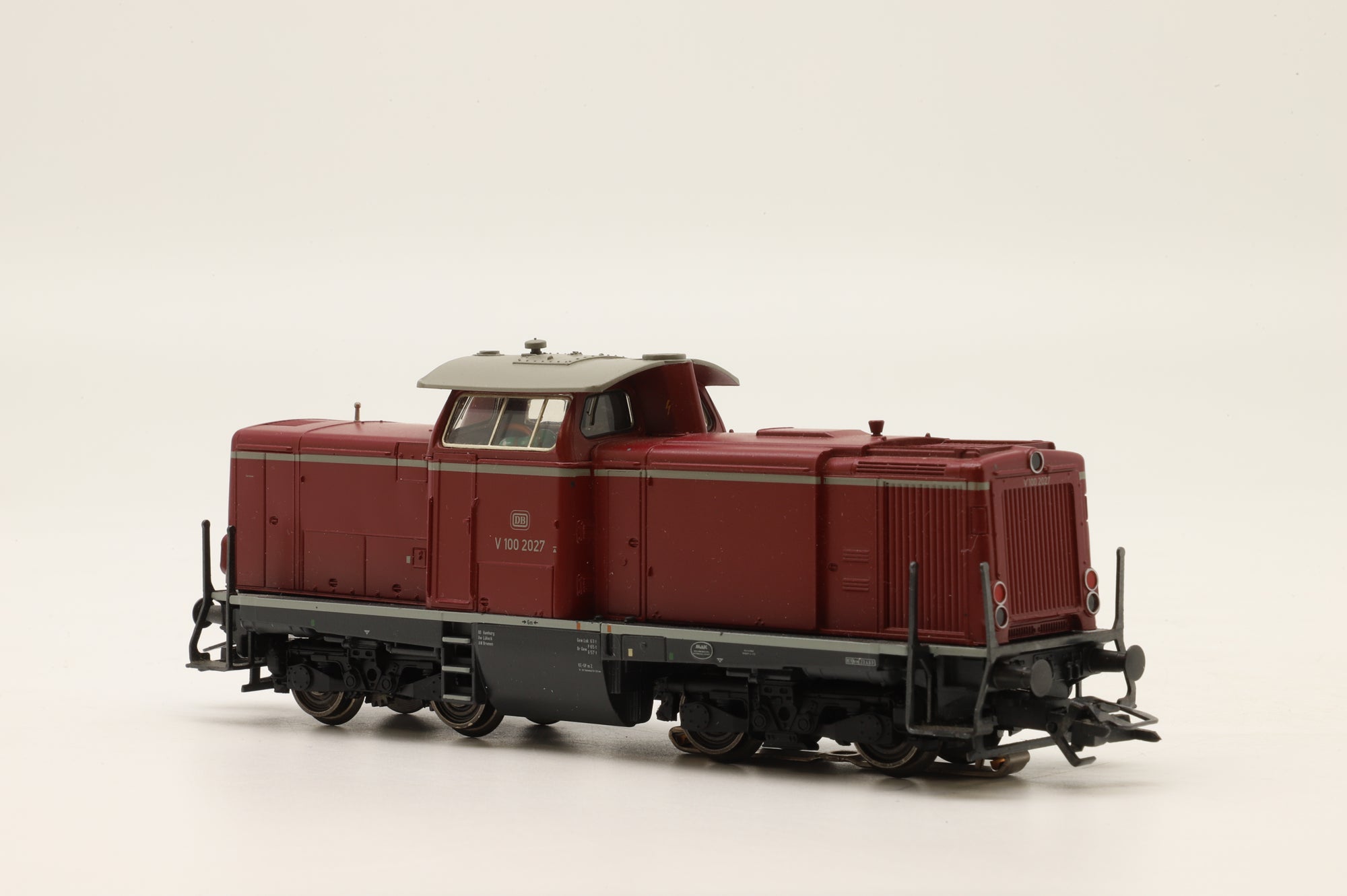 WORKSHOP Marklin HO 37724 BR V 100.20 3 Rail Digital Non Runner