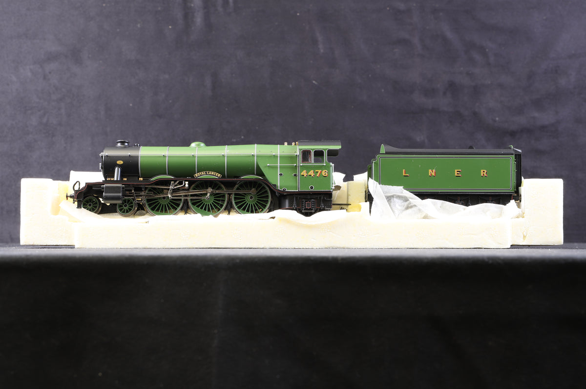 Hornby OO R3073 LNER 4-6-2 &#39;Royal Lancer&#39; A1 Cl. Royal Mail Great British Railways Ltd Ed. 481/1200