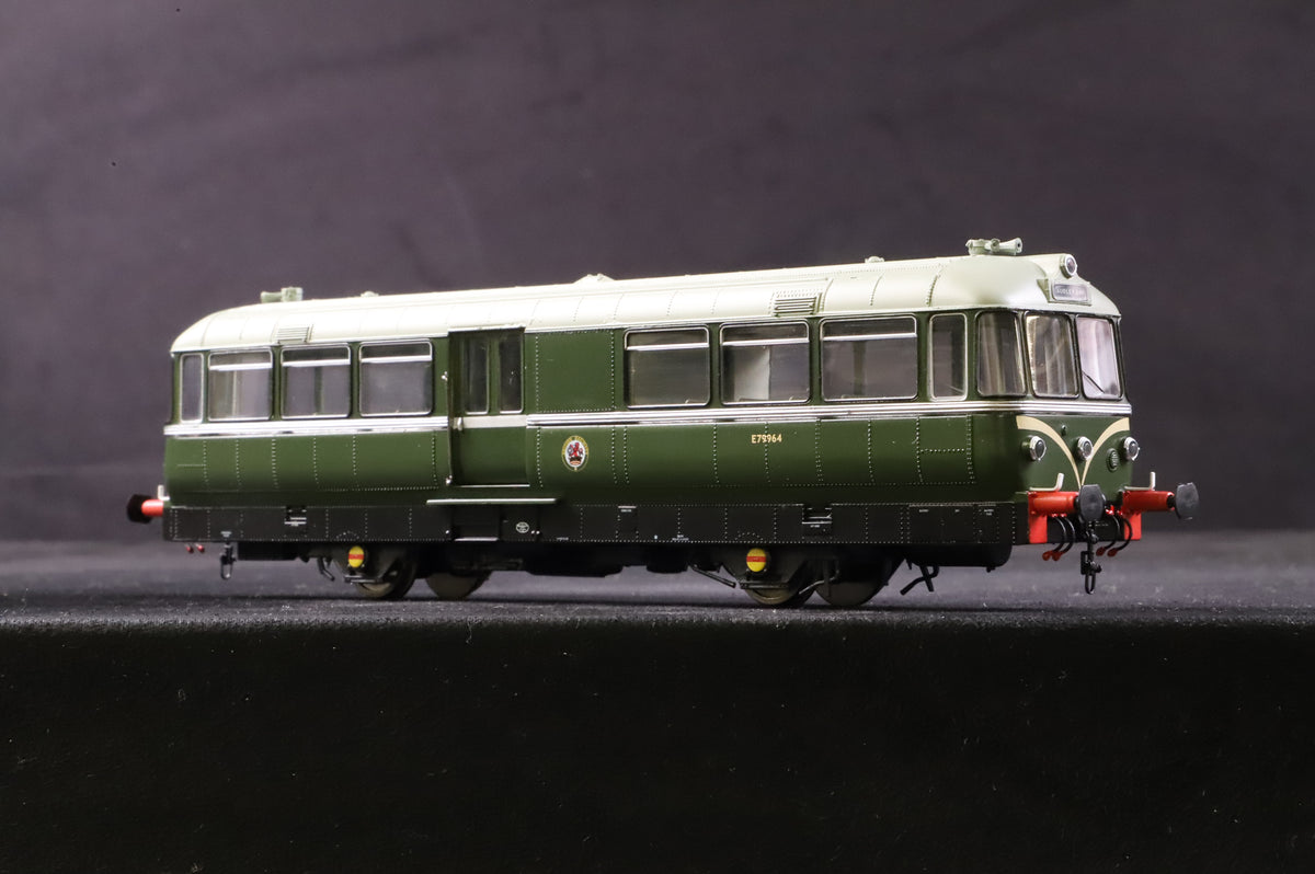 Heljan OO 87061 W&amp;M Railbus E79964 in BR Green w/ Speed Whiskers