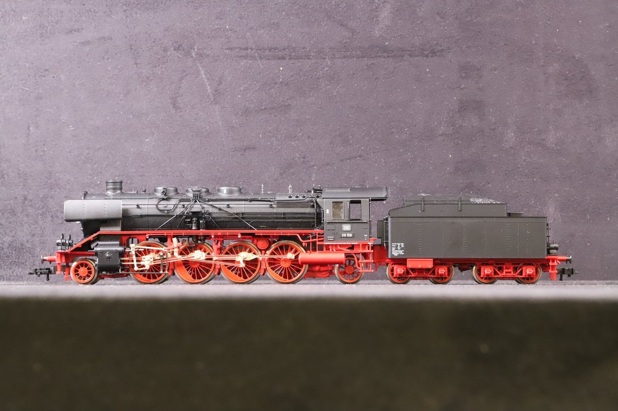 Fleischmann HO 4139 Class BR 39 204 2-8-2 DRG