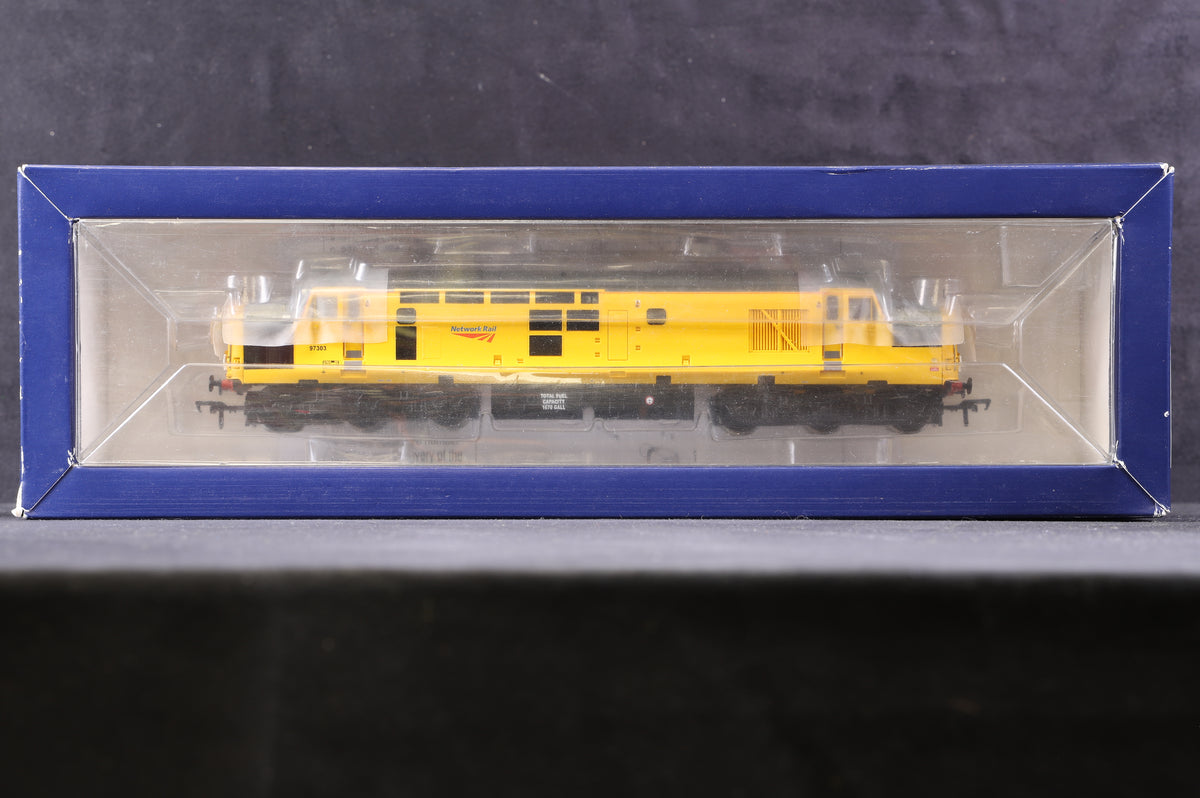 Bachmann OO 32-777Y Class 37/0 &#39;97303&#39; Network Rail Yellow Excl. Model Rail, DCC Fitted