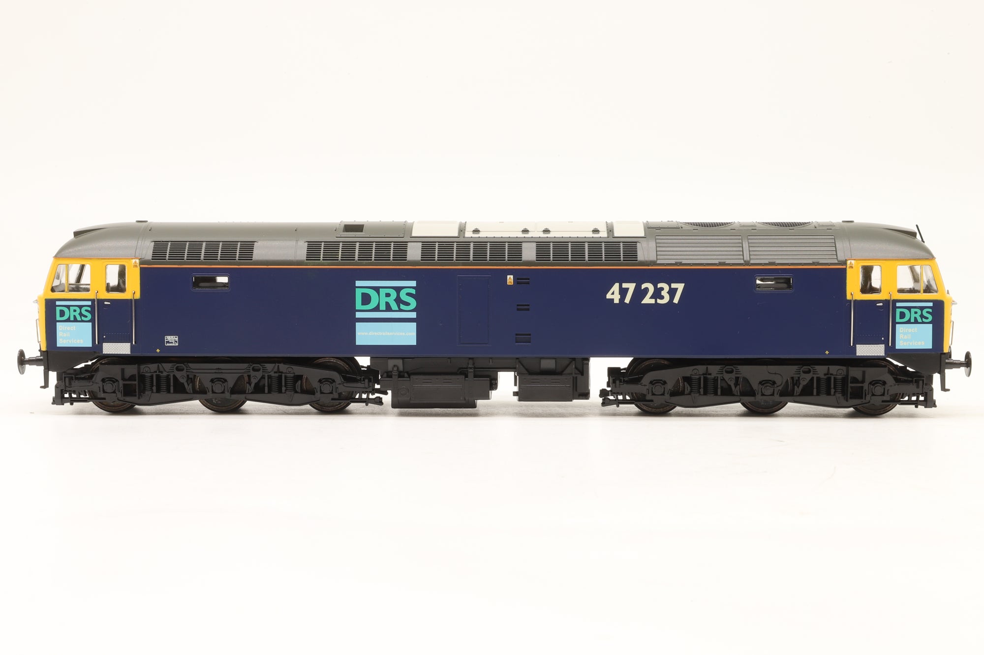 Heljan OO 4697 Class 47 47237 in DRS Livery