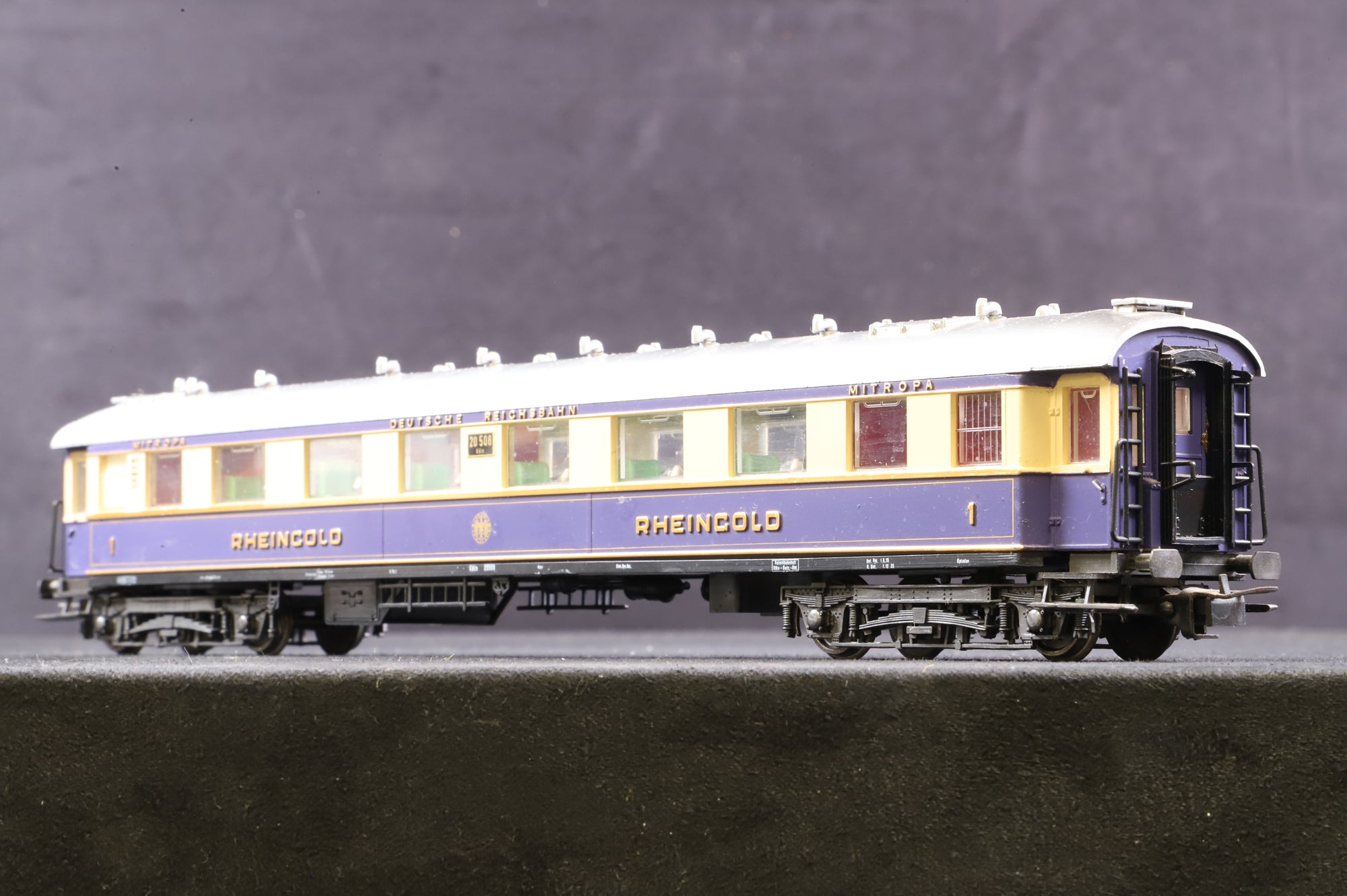 Liliput HO 820 5-Car Rheingold Passenger DRG Coach Set