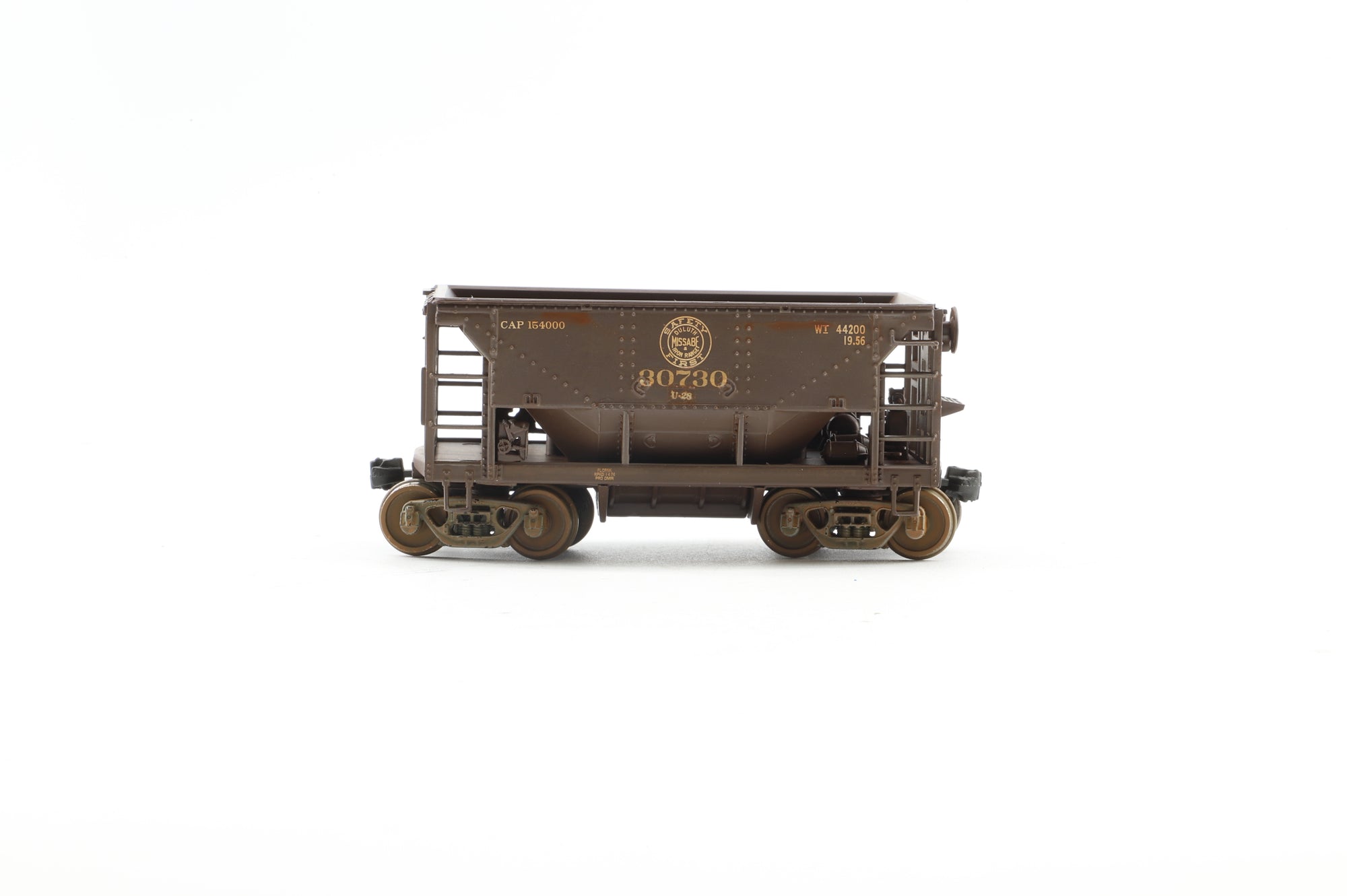 Walthers HO 910-58013 6-Pack of 24' Minnesota Ore Cars in DMIR Brown - Pro-Customised/Weathered