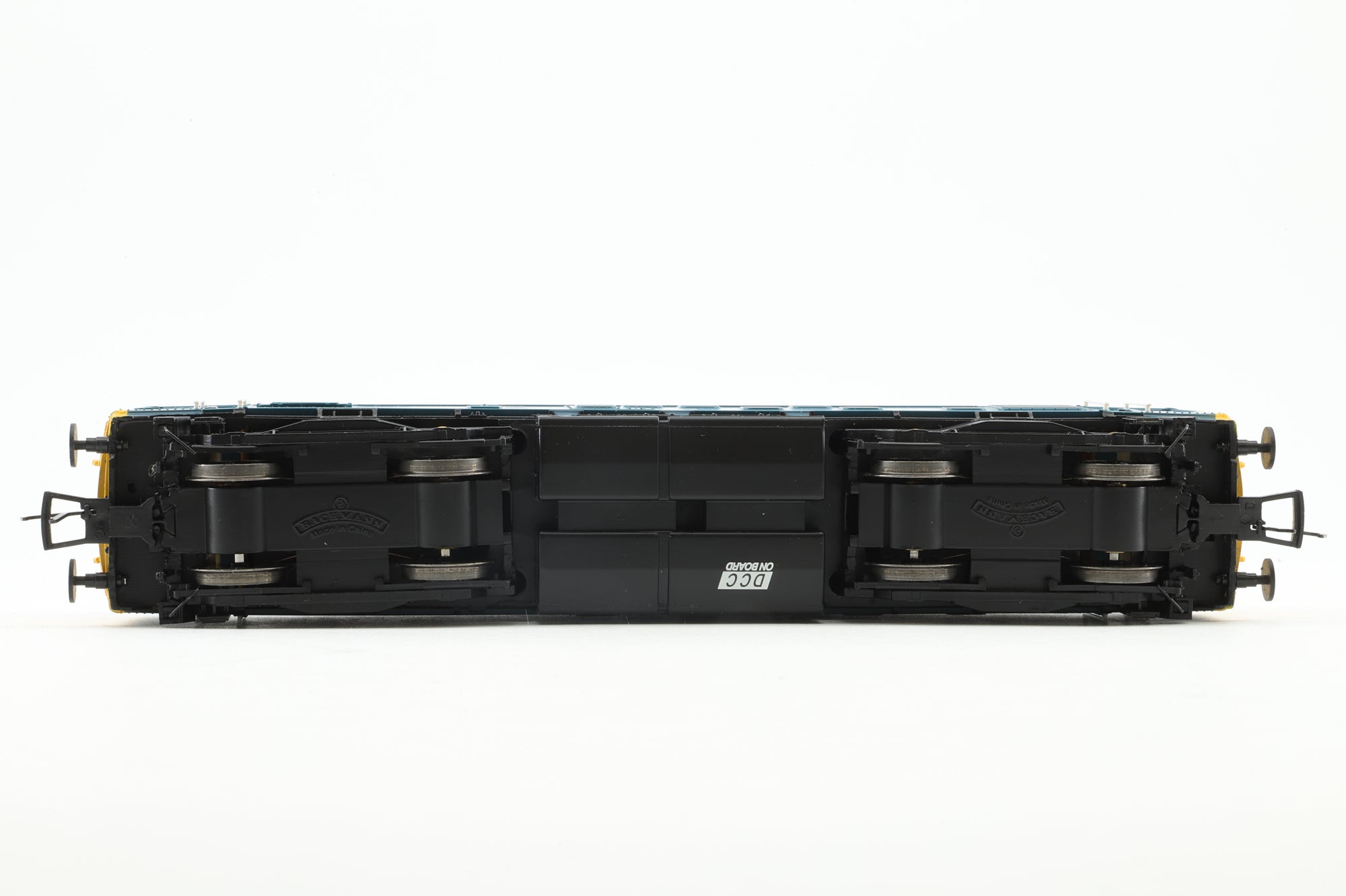 Bachmann OO 32-431DC Class 24 24077 in BR Blue