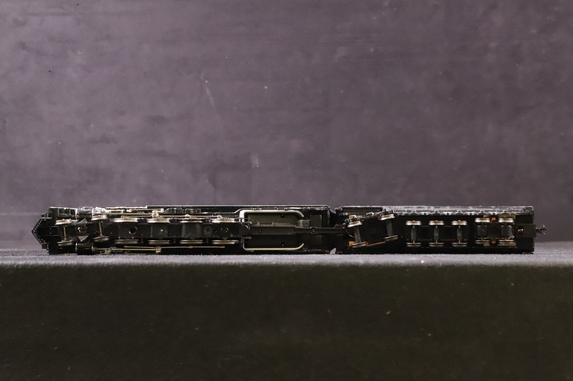 WORKSHOP Kato N Gauge 126-0401 FEF-3 Steam Loco No.844 in Union Pacific Black - Weathered